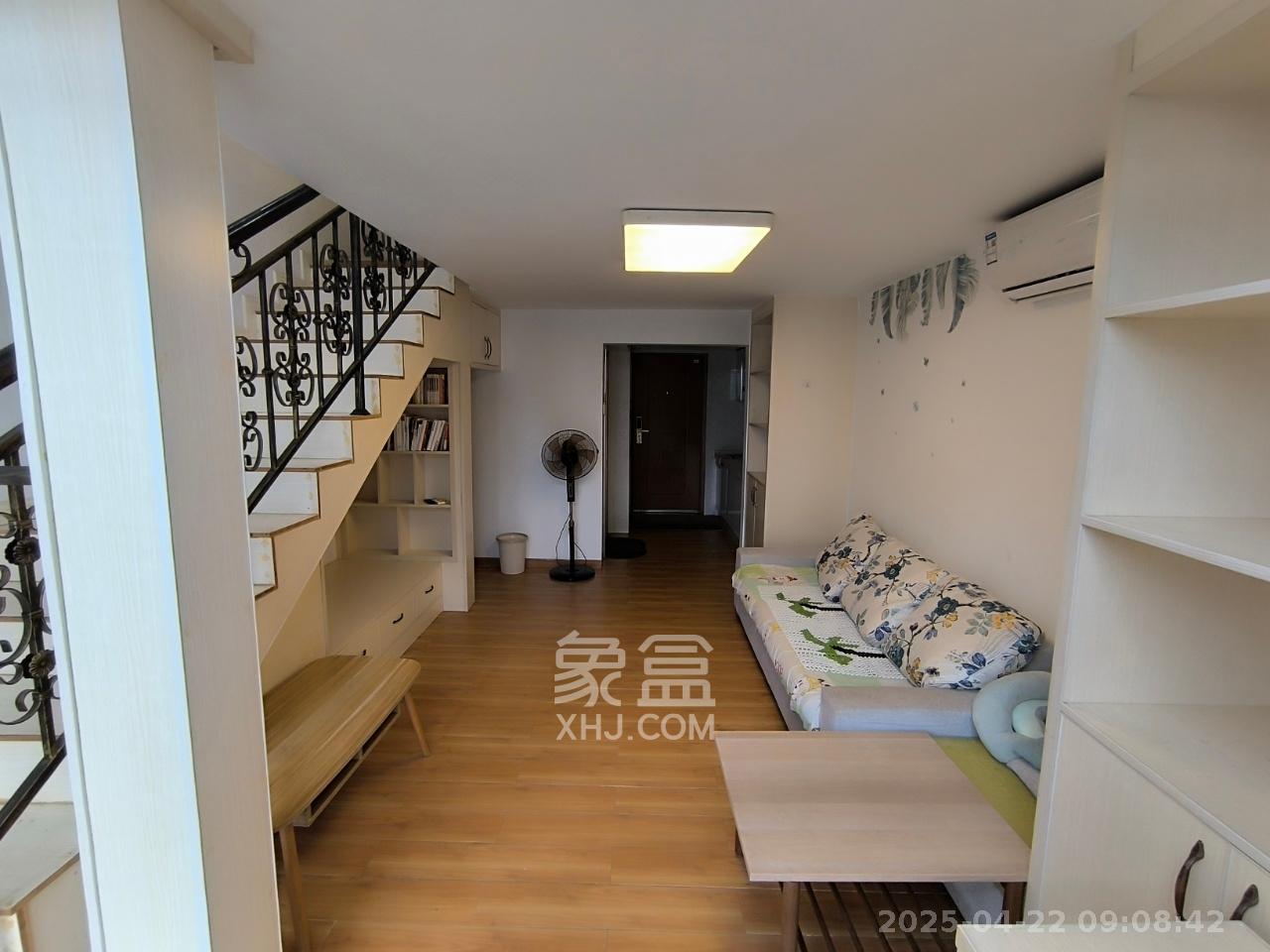 洋湖时代 1室1厅1卫 1600.0元/月 洋湖时代 1室1厅1卫 1600.0元/月室内图