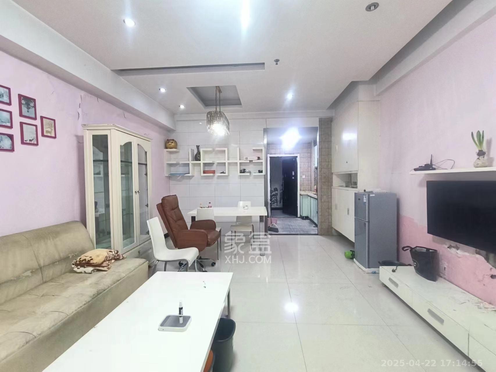 湘聚大厦 2室1厅1卫 2000.0元/月 湘聚大厦 2室1厅1卫 2000.0元/月室内图