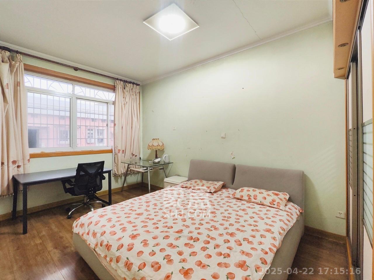 金色比华利 3室2厅2卫 1400.0元/月 金色比华利 3室2厅2卫 1400.0元/月室内图