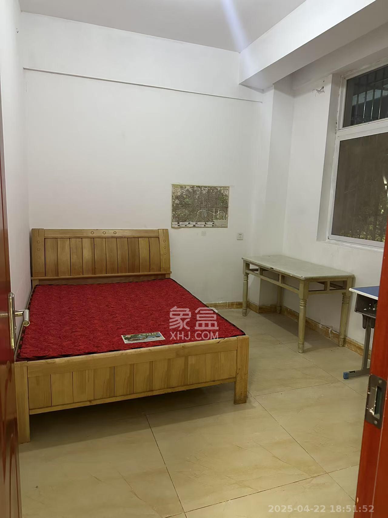 金鹰机电大市场 2室1厅1卫 1200.0元/月 金鹰机电大市场 2室1厅1卫 1200.0元/月室内图