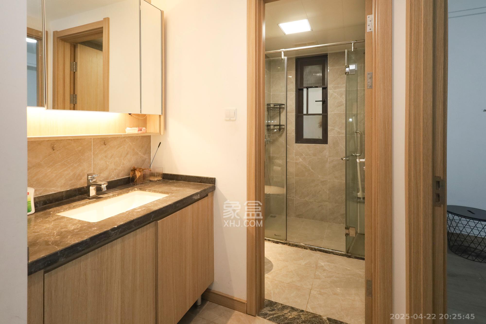 新城和樾(新城和樾公馆) 3室2厅2卫 78.0万 新城和樾(新城和樾公馆) 3室2厅2卫 78.0万卫生间