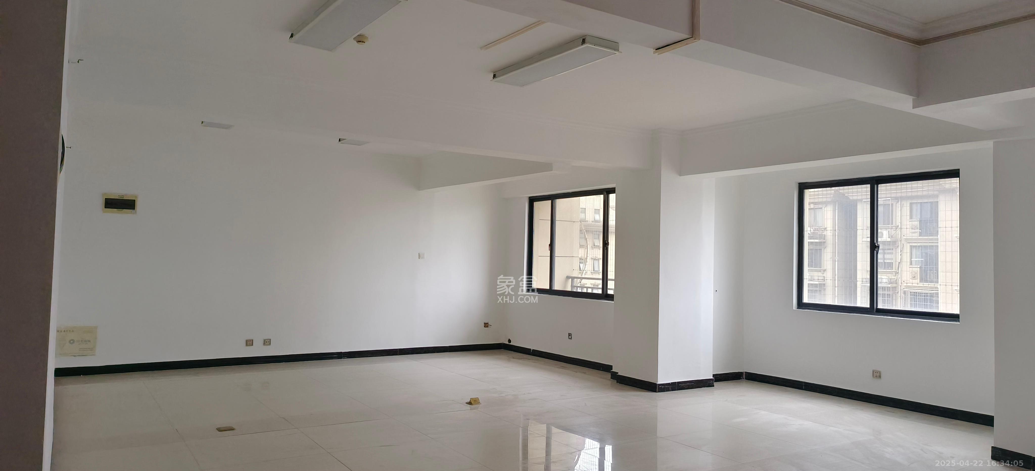 阳光锦城 1室1厅1卫 1600.0元/月 阳光锦城 1室1厅1卫 1600.0元/月室内图