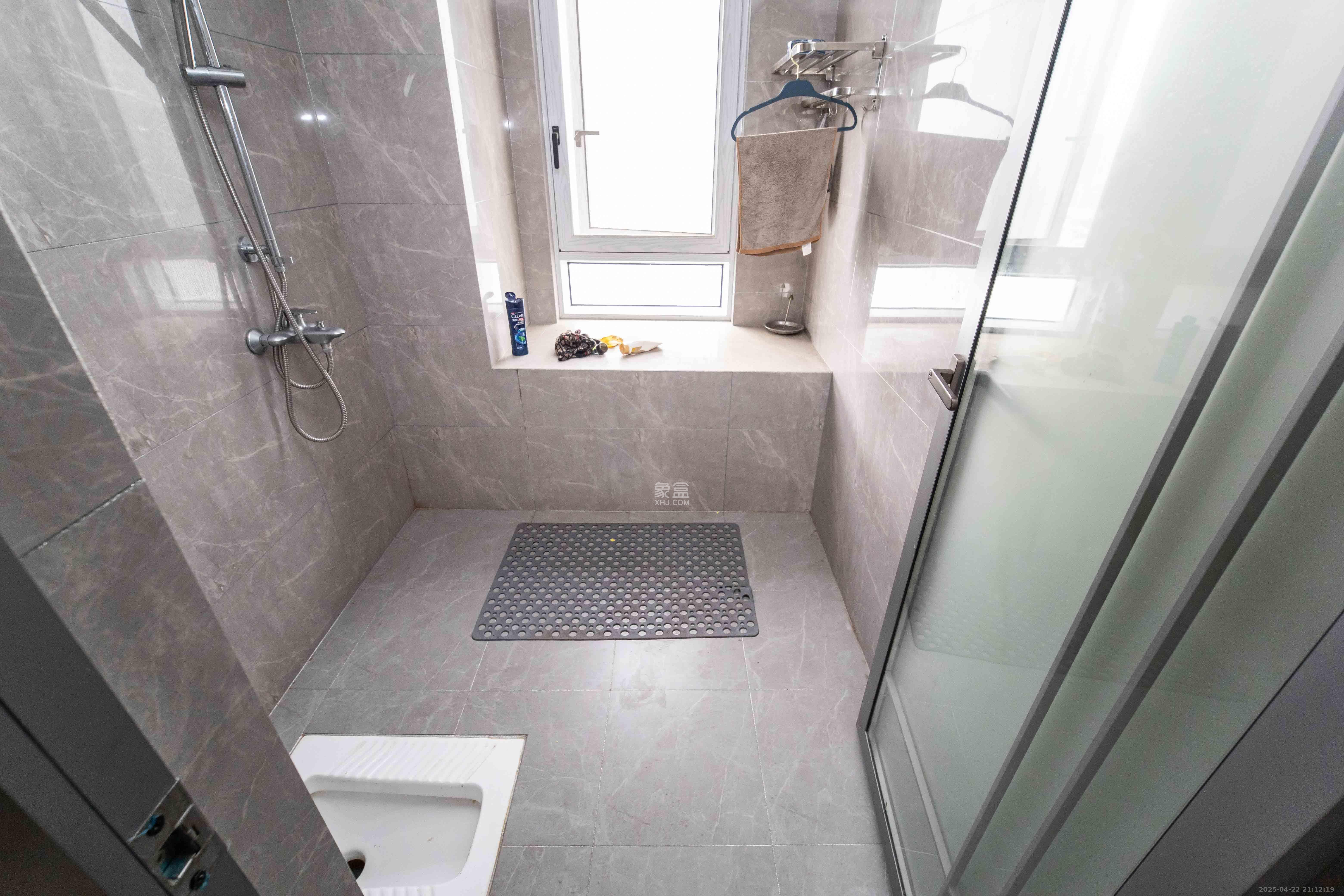 德奥悦东方 4室2厅3卫 249.00万 德奥悦东方 4室2厅3卫 249.00万卫生间