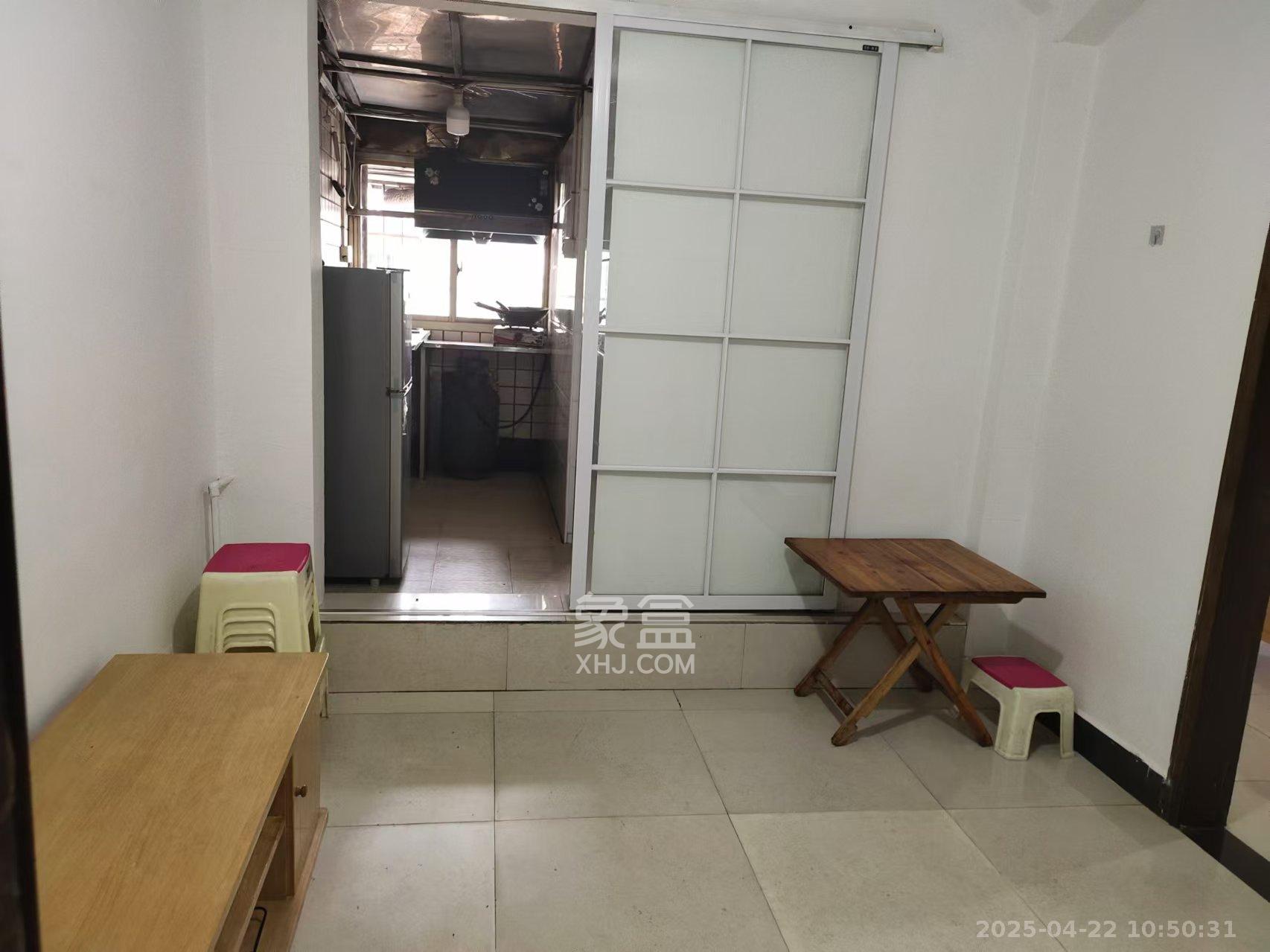 农科家园 1室1厅1卫 800.0元/月 农科家园 1室1厅1卫 800.0元/月室内图