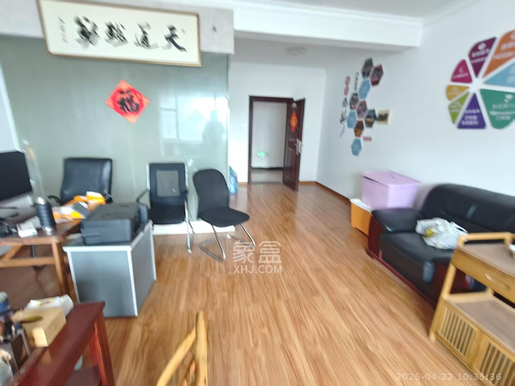 锦湘国际星城三期(锦绣苑) 1室1厅1卫 1500.0元/月 锦湘国际星城三期(锦绣苑) 1室1厅1卫 1500.0元/月室内图