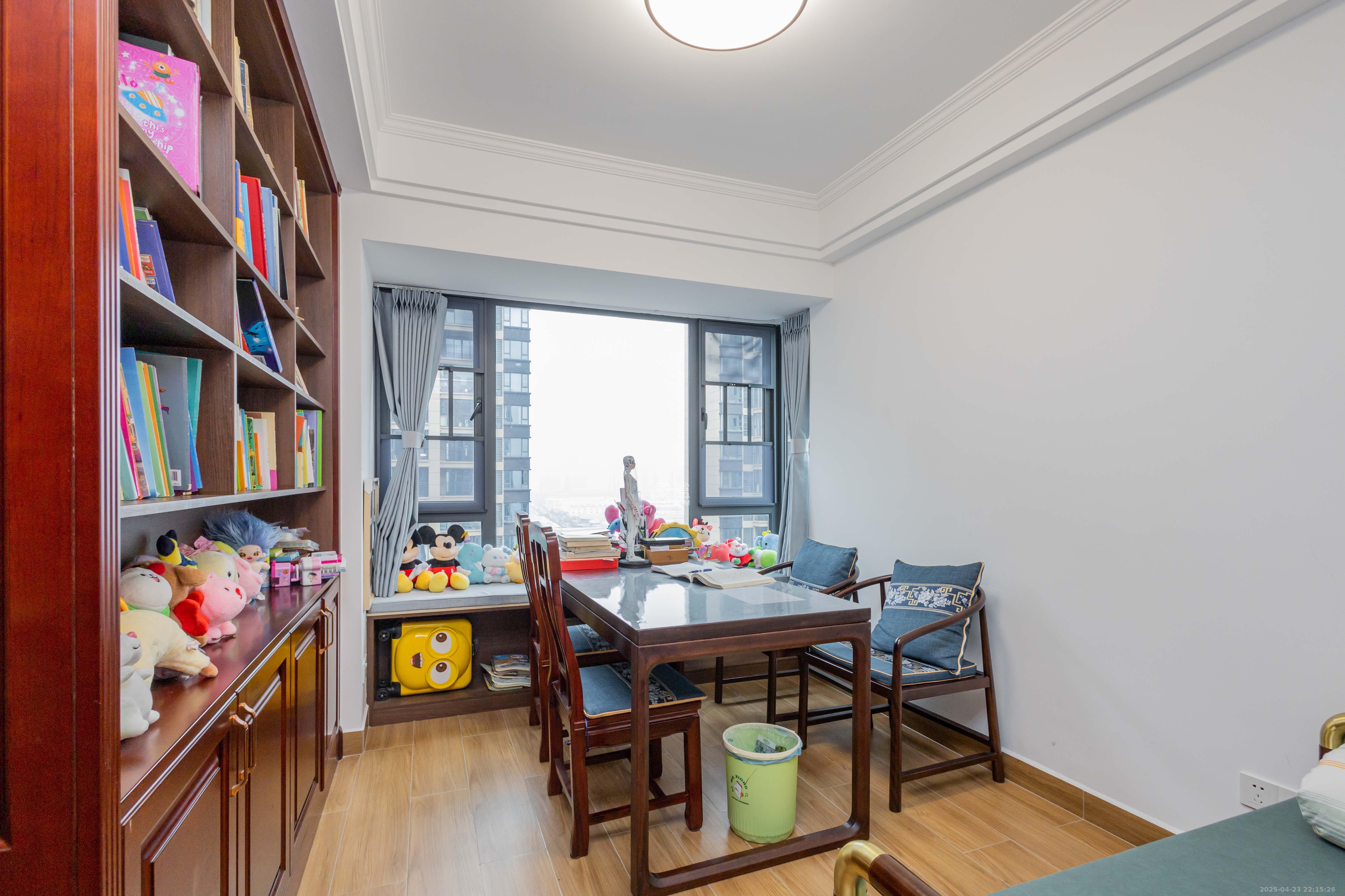 日盛湖湘花苑 4室2厅2卫 146.8万 日盛湖湘花苑 4室2厅2卫 146.8万卧室