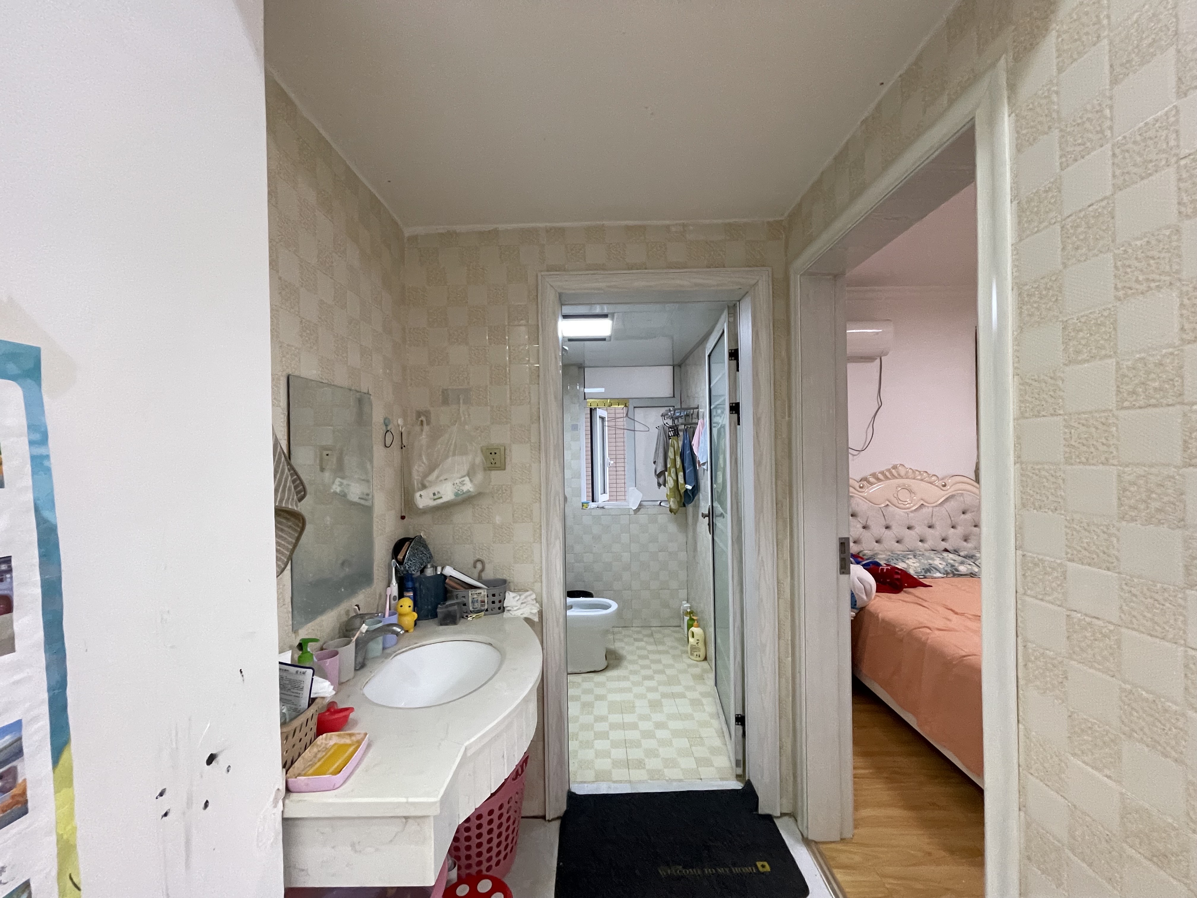 玉恒龙岸小区  2室2厅1卫    45.8万 玉恒龙岸小区  2室2厅1卫    45.8万客厅