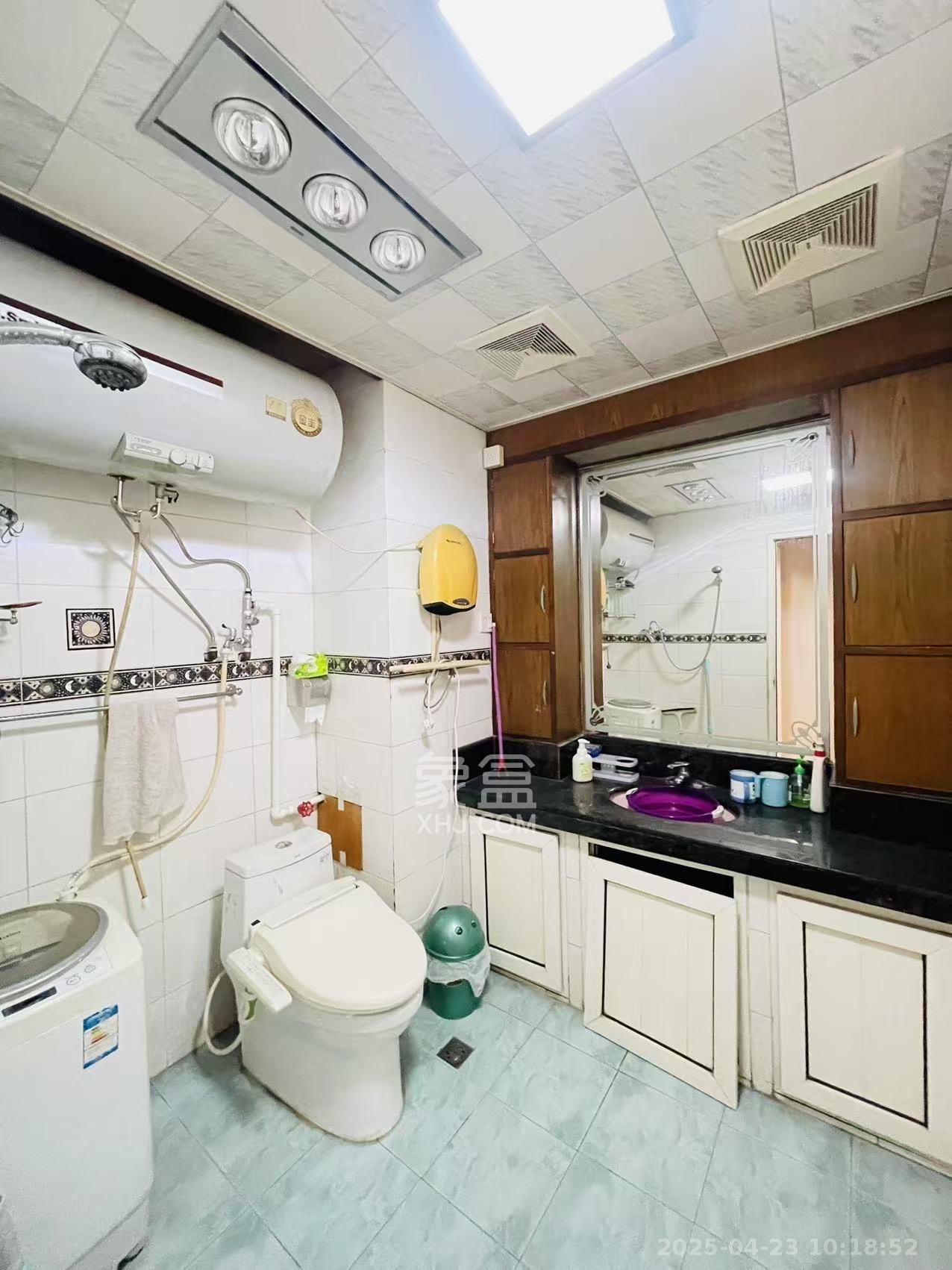 汇城花园 4室2厅2卫 5800.0元/月 汇城花园 4室2厅2卫 5800.0元/月室内图