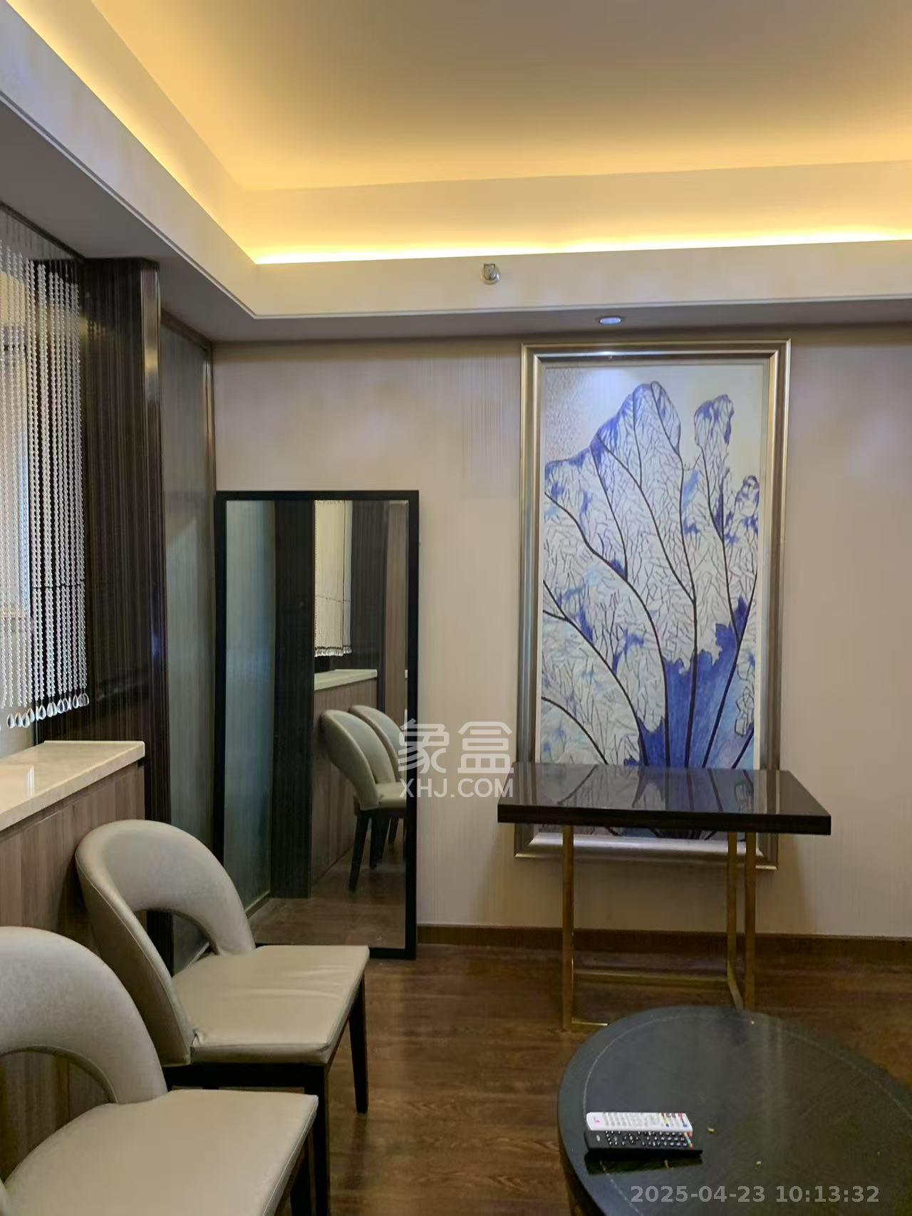 华远国际公寓 1室1厅1卫 4500.0元/月 华远国际公寓 1室1厅1卫 4500.0元/月室内图