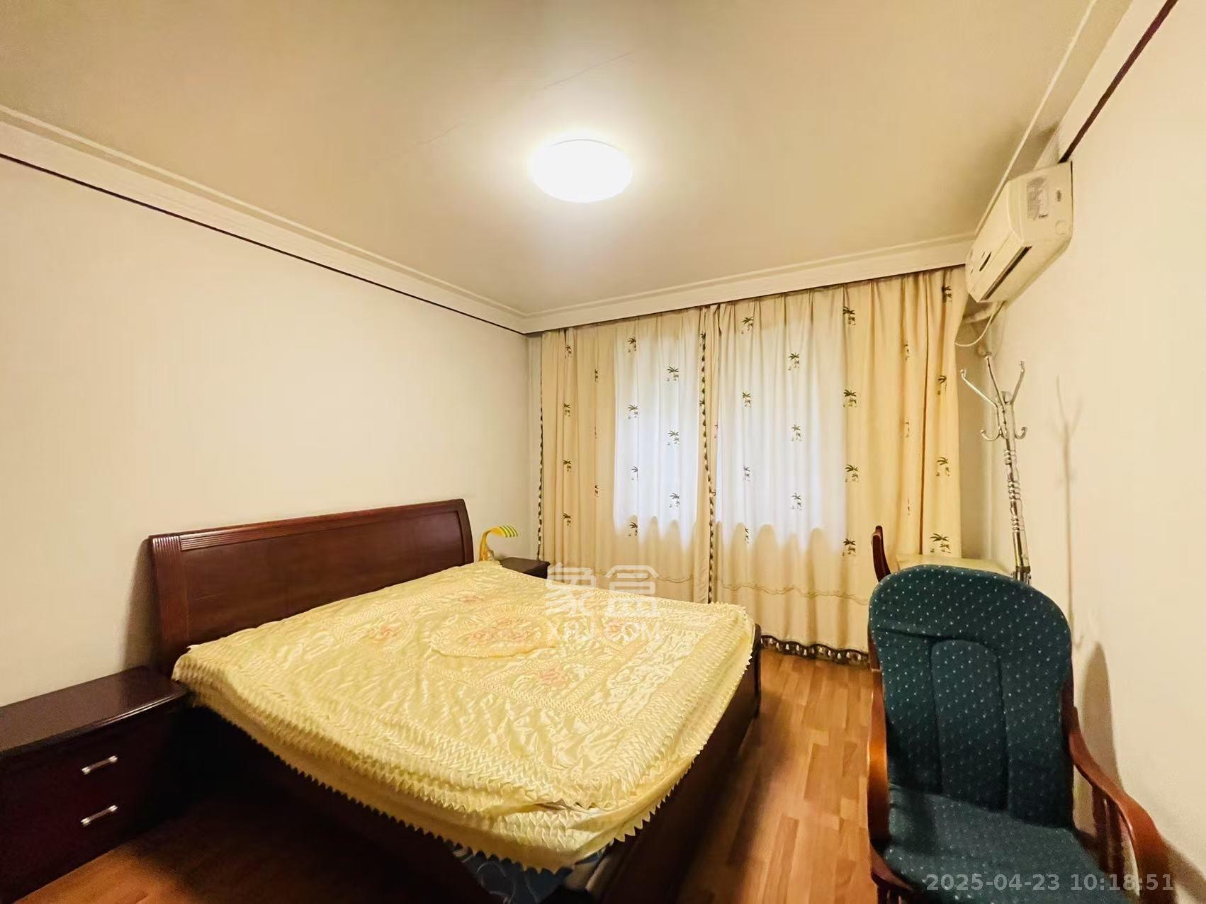 汇城花园 4室2厅2卫 5800.0元/月 汇城花园 4室2厅2卫 5800.0元/月室内图