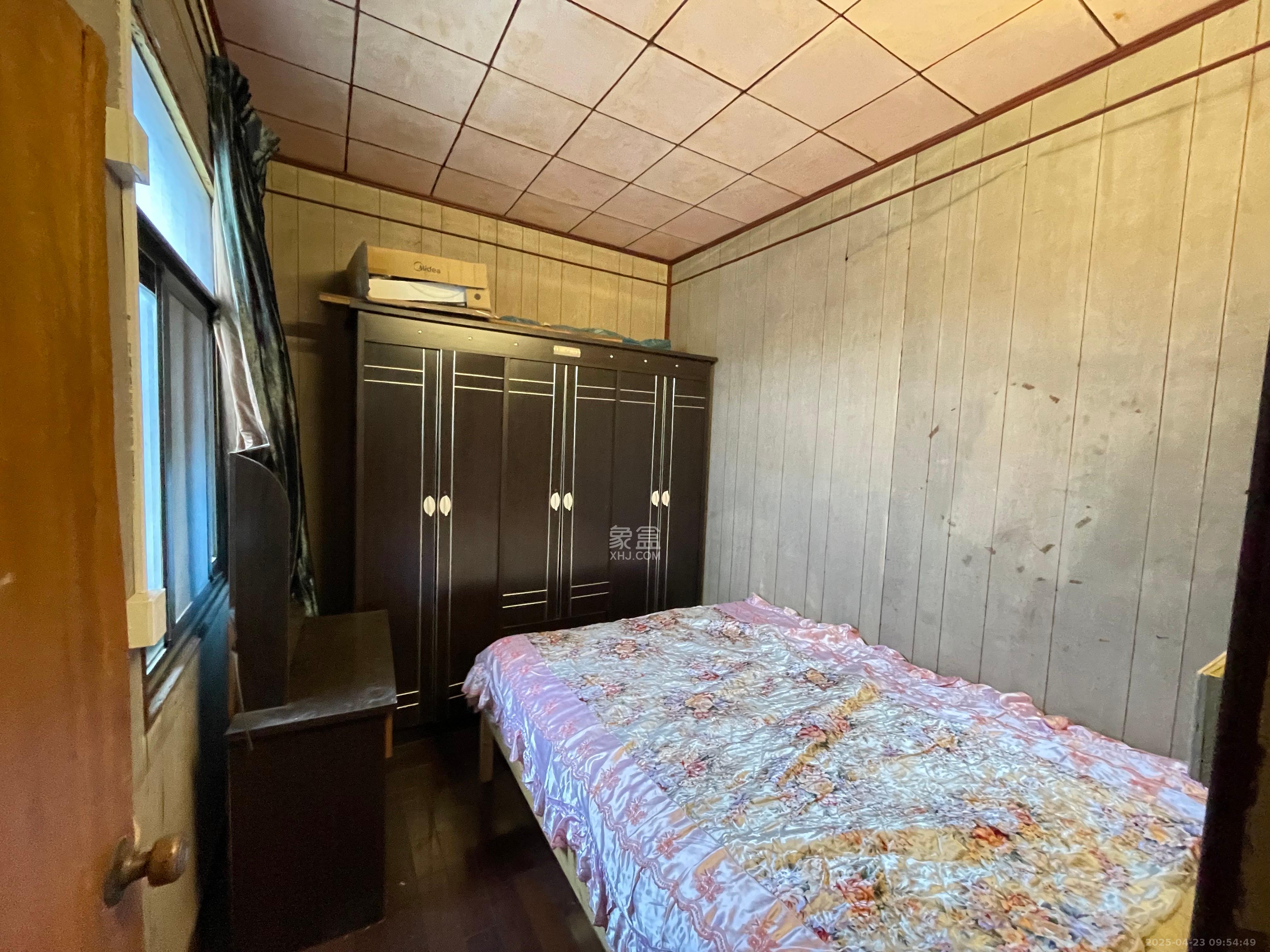 狮子山二片 2室1厅1卫 1200.0元/月 狮子山二片 2室1厅1卫 1200.0元/月室内图