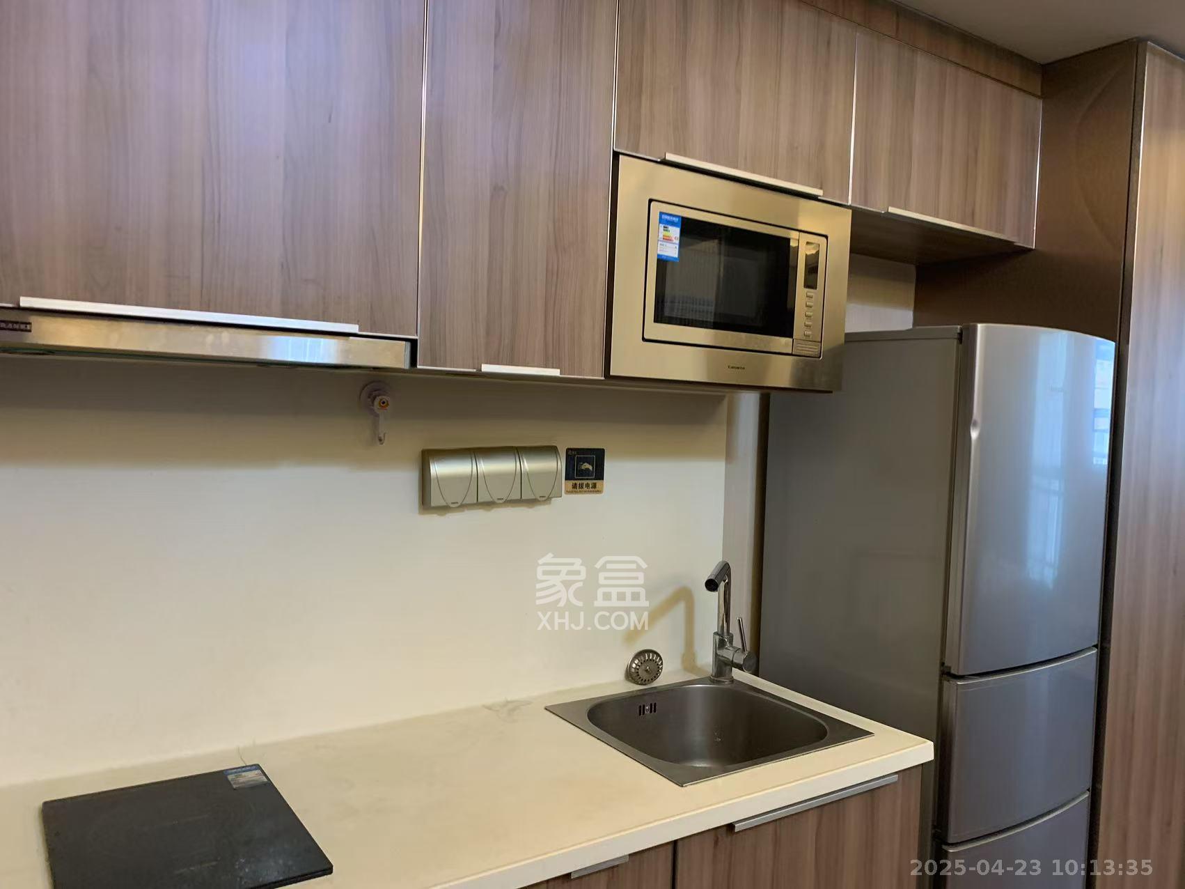 华远国际公寓 1室1厅1卫 4500.0元/月 华远国际公寓 1室1厅1卫 4500.0元/月室内图