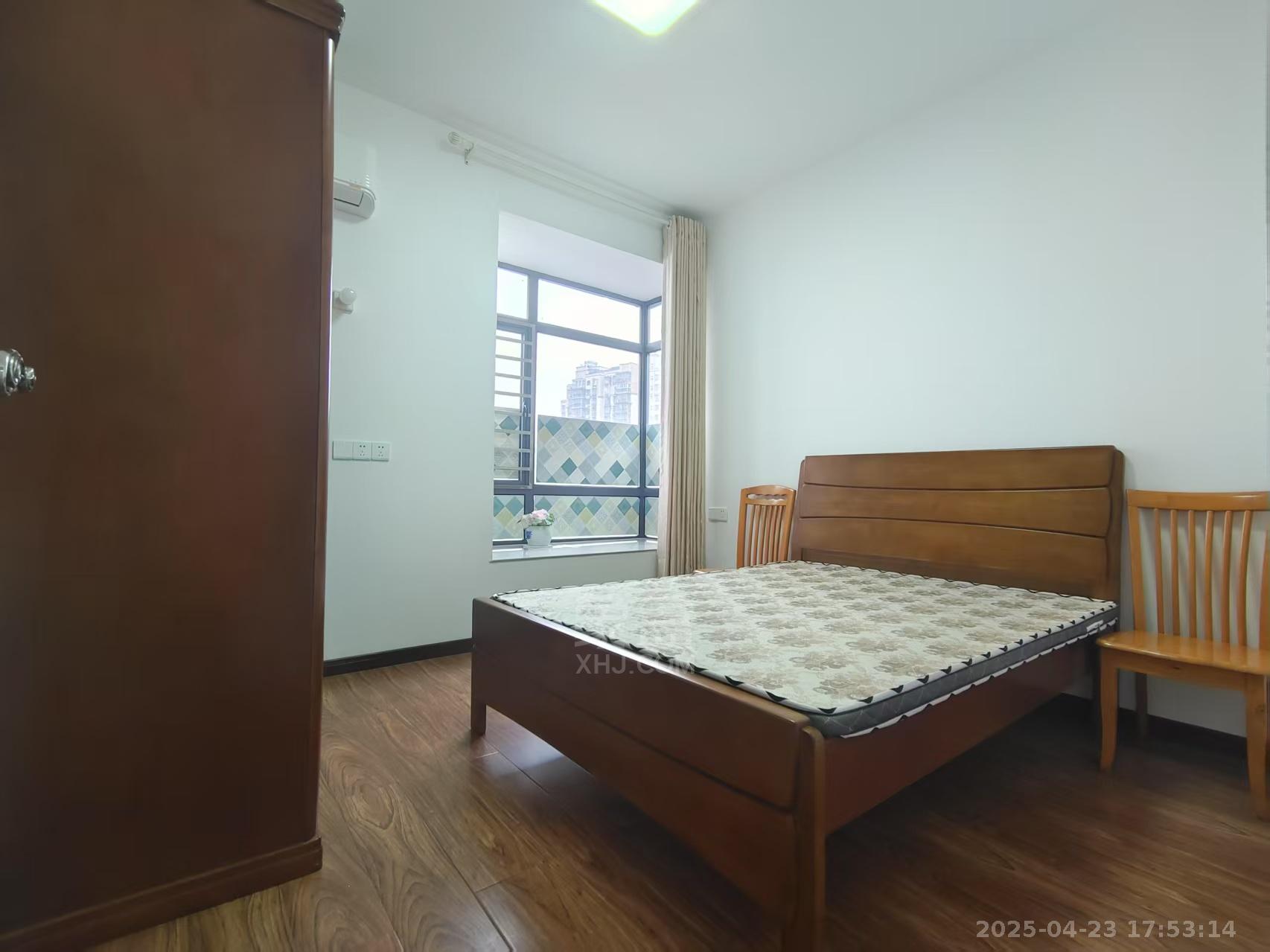 流金岁月-华晨国际 2室2厅1卫 2000.0元/月 流金岁月-华晨国际 2室2厅1卫 2000.0元/月室内图