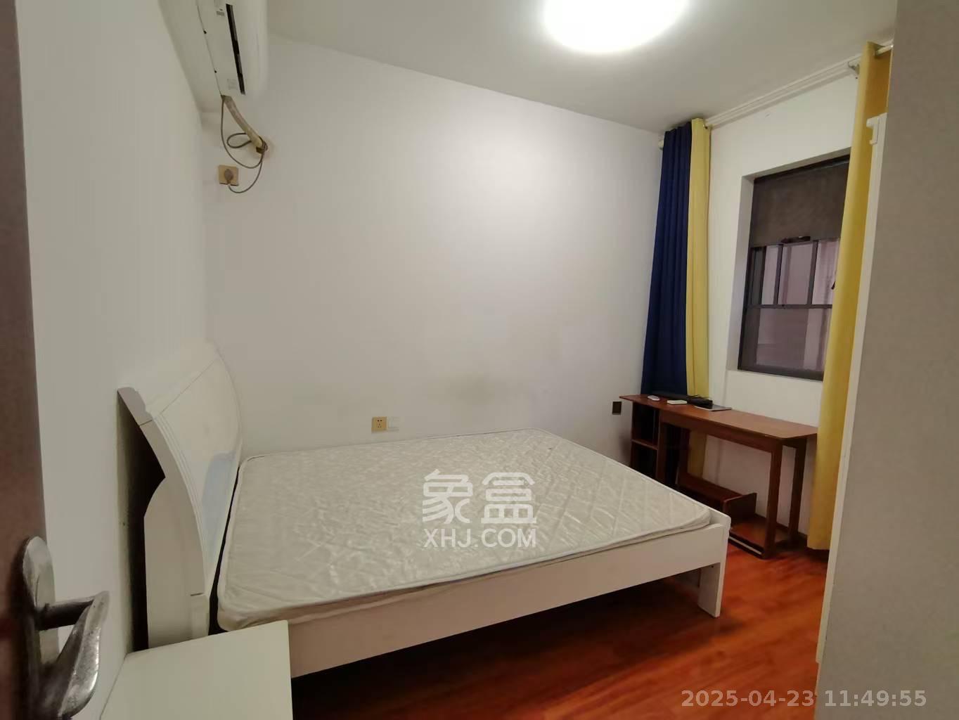 兰亭湾畔  3室1厅1卫   2500.00元/月室内图