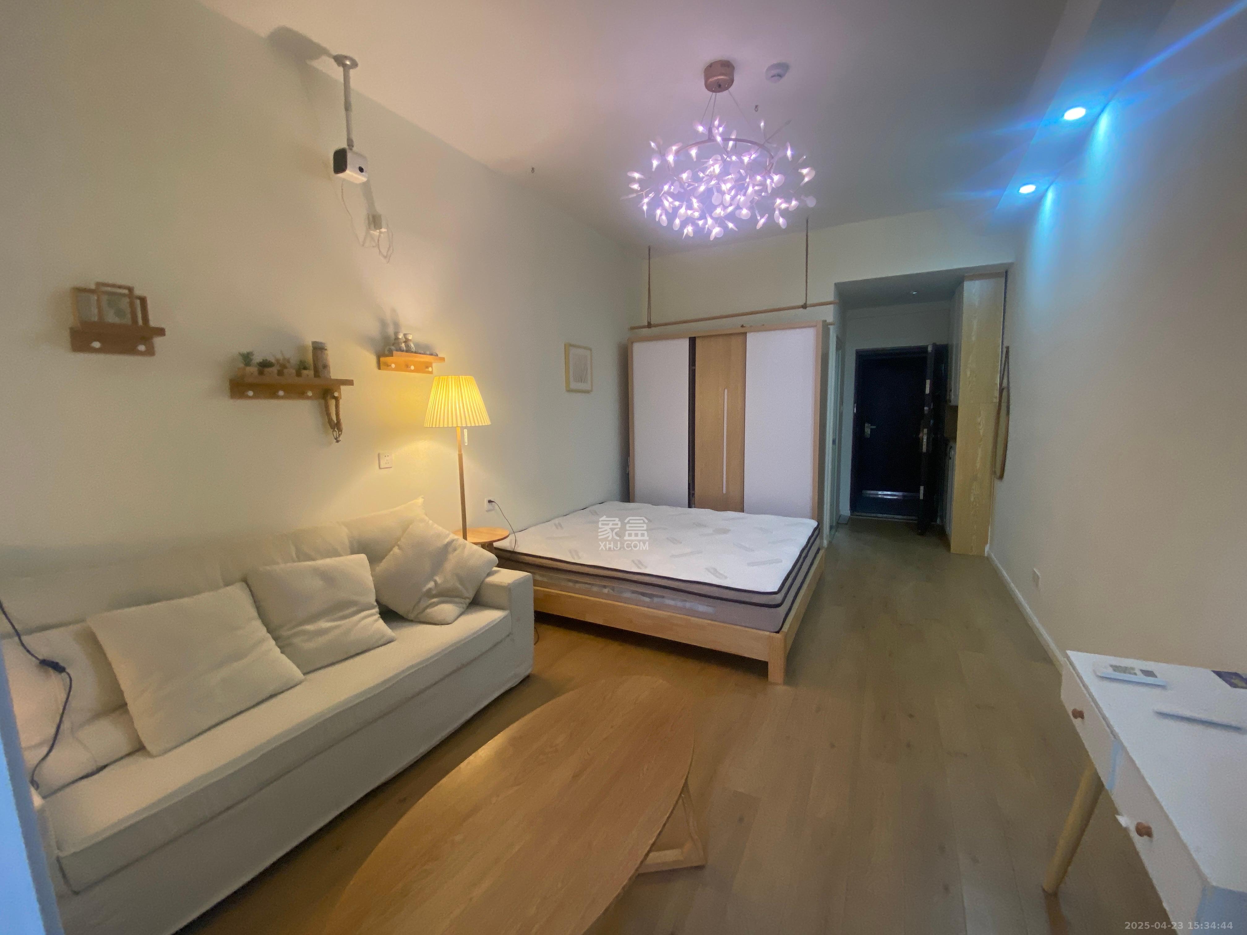 国泰九龙湾 1室1厅1卫 1300.0元/月 国泰九龙湾 1室1厅1卫 1300.0元/月室内图