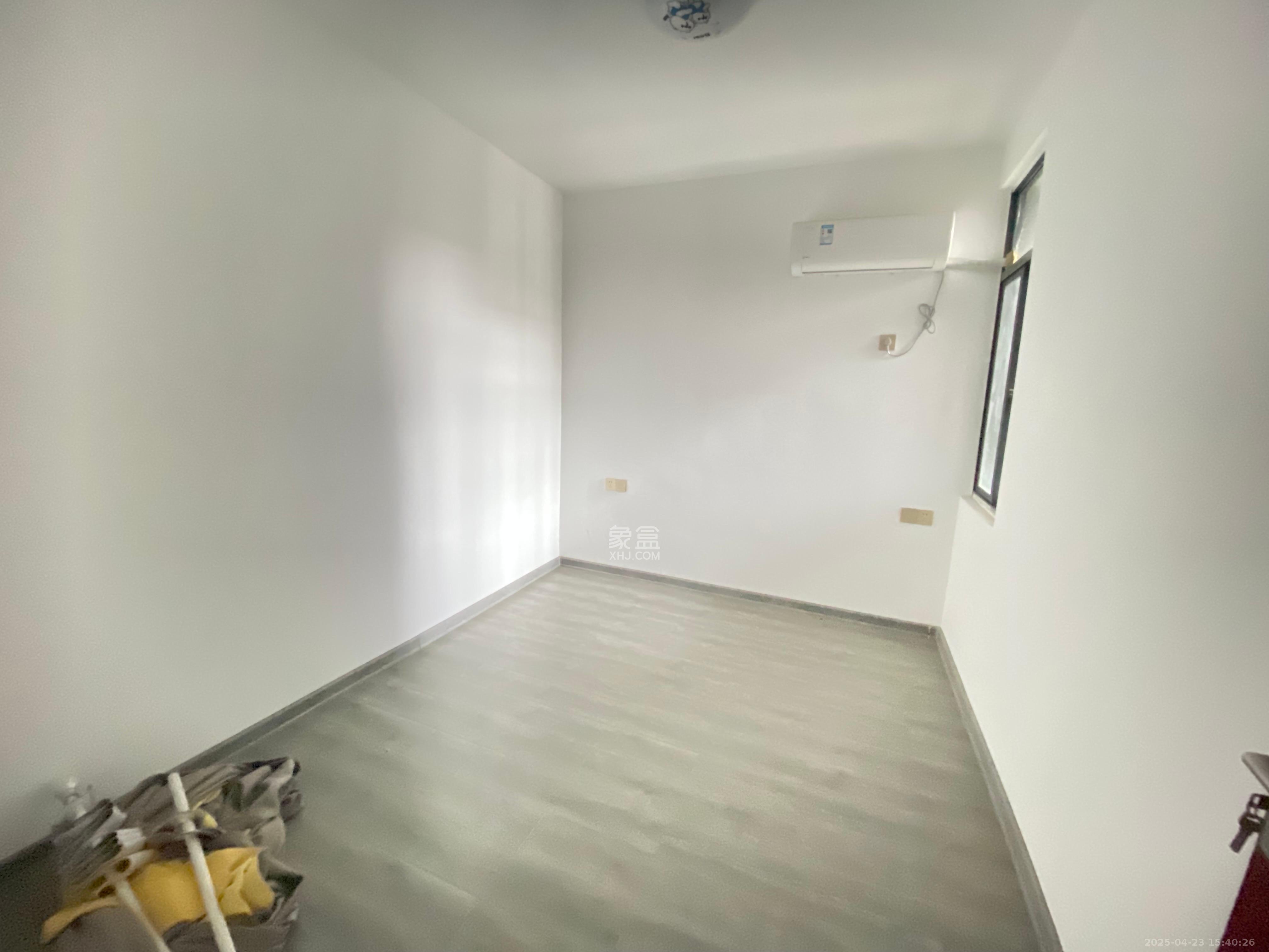 学府雅苑 3室2厅2卫 1150.0元/月 学府雅苑 3室2厅2卫 1150.0元/月室内图