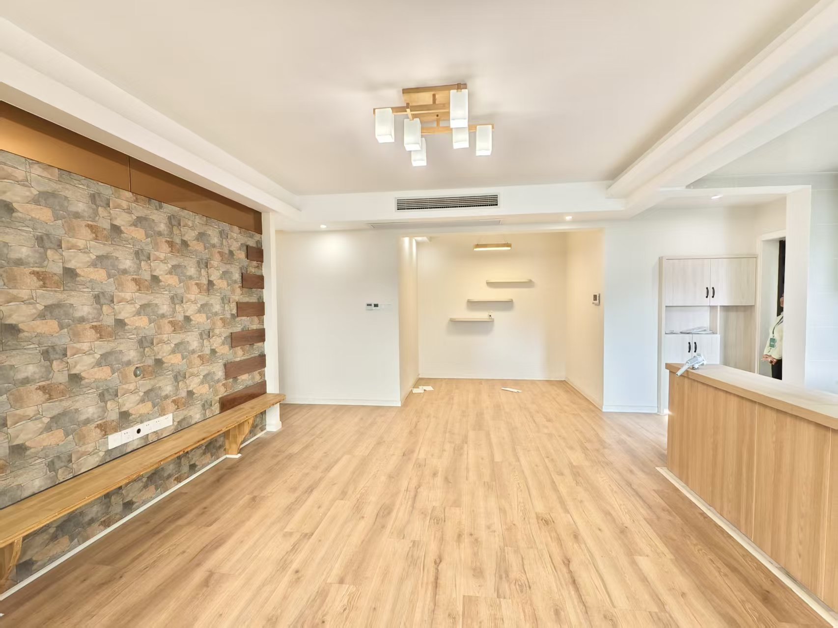 美的城三期 3室2厅2卫 69.8万 美的城三期 3室2厅2卫 69.8万室内图