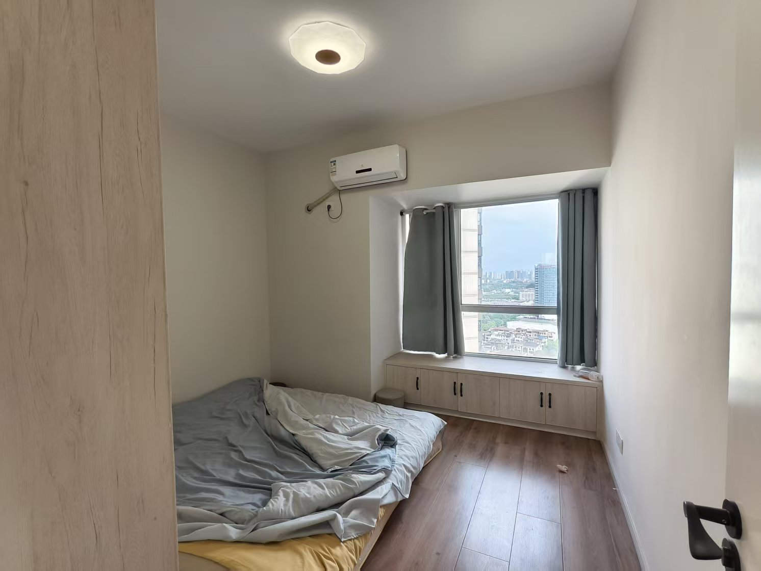 美的城三期 3室2厅2卫 69.8万 美的城三期 3室2厅2卫 69.8万室内图