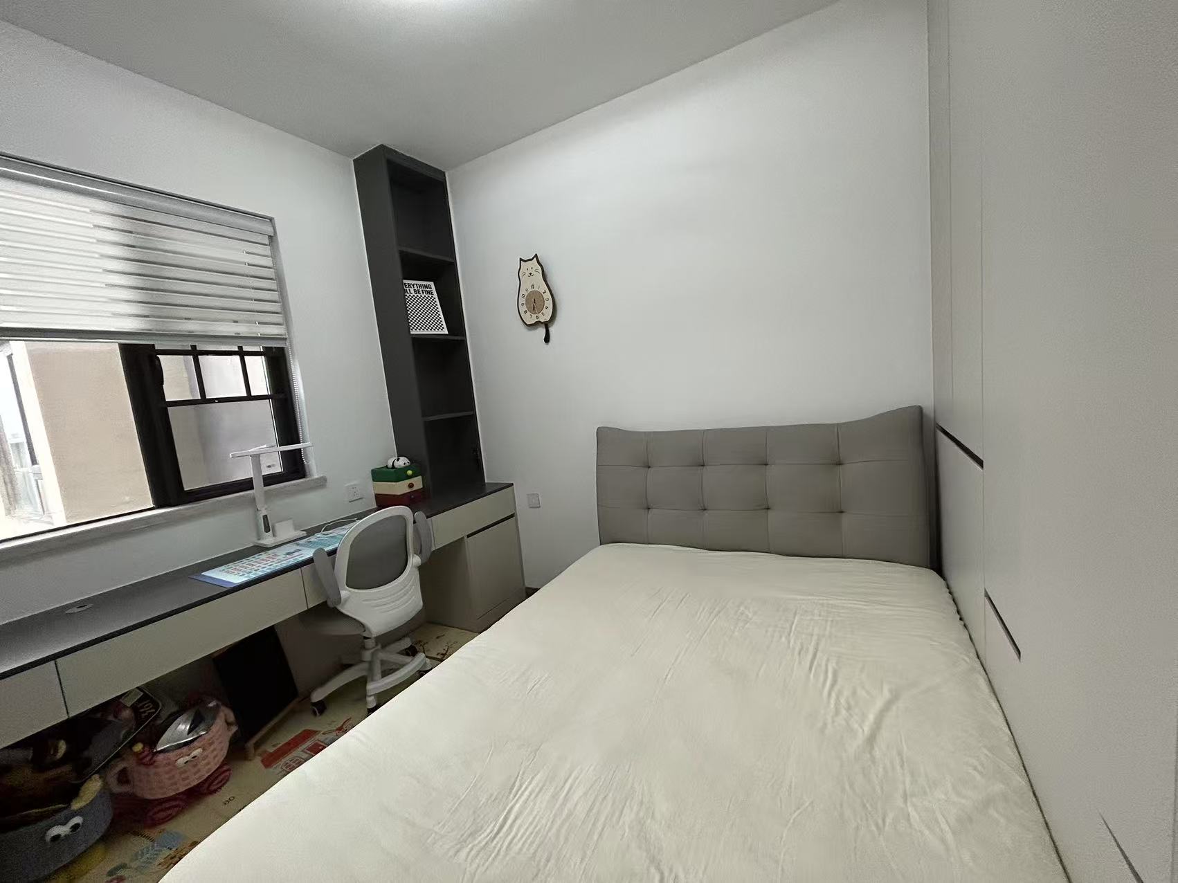 蓝溪谷 4室2厅2卫 92.8万 蓝溪谷 4室2厅2卫 92.8万室内图