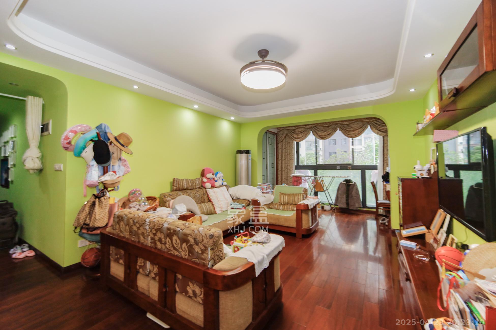 城南故事家园  4室2厅1卫    98.0万 城南故事家园  4室2厅1卫    98.0万