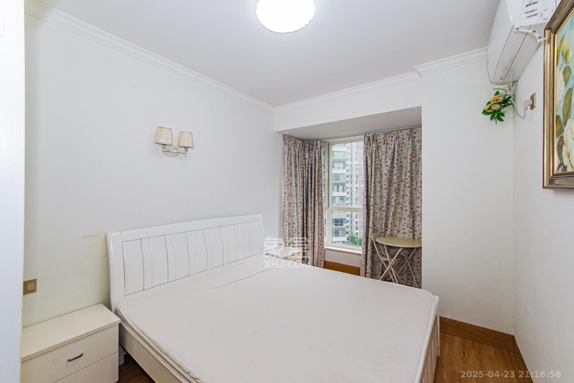 北辰三角洲E5区  2室2厅2卫    120.0万 北辰三角洲E5区  2室2厅2卫    120.0万卧室