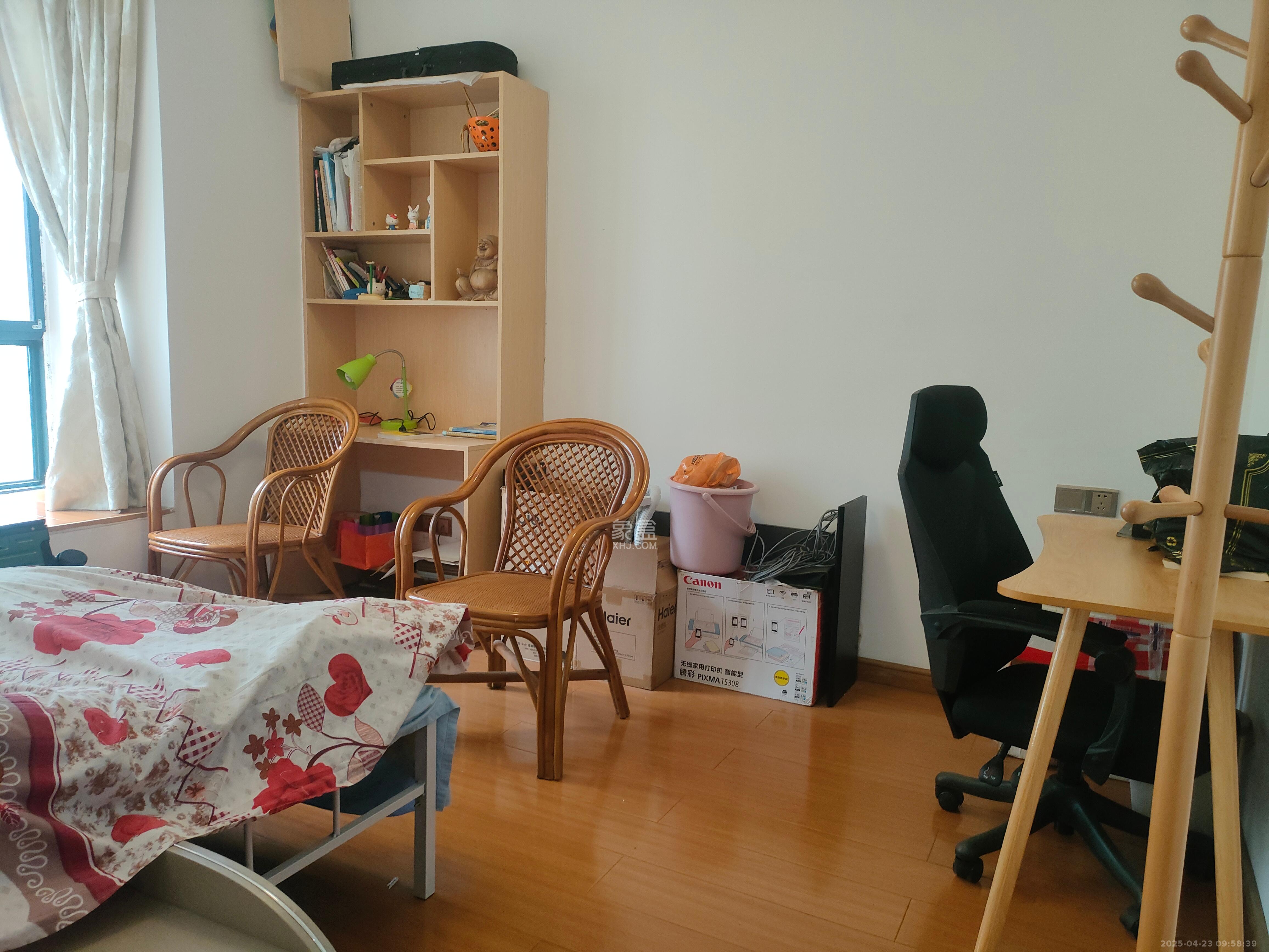 湘江世纪城聚江苑 3室2厅2卫 3200.0元/月 湘江世纪城聚江苑 3室2厅2卫 3200.0元/月室内图