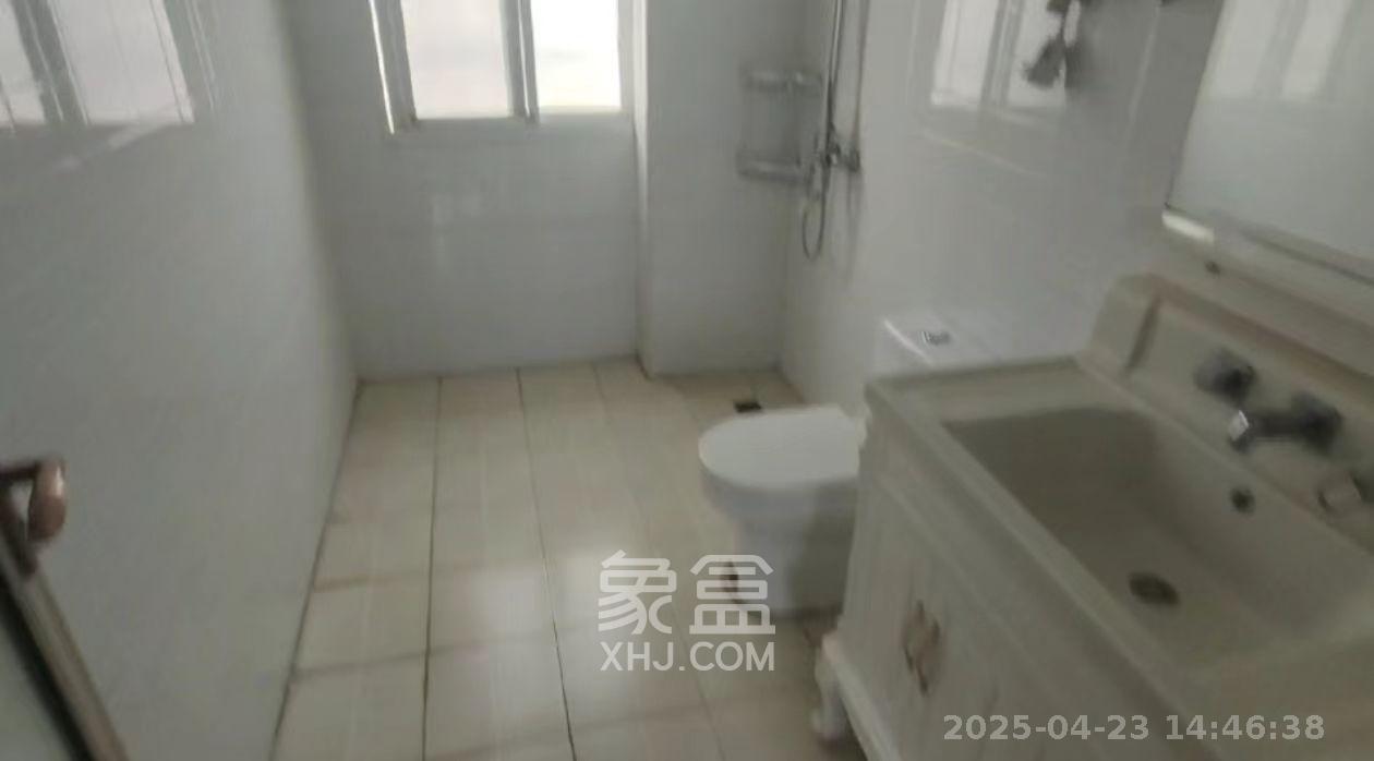洋湖和园（福联嘉苑）  3室2厅2卫   2800.00元/月室内图