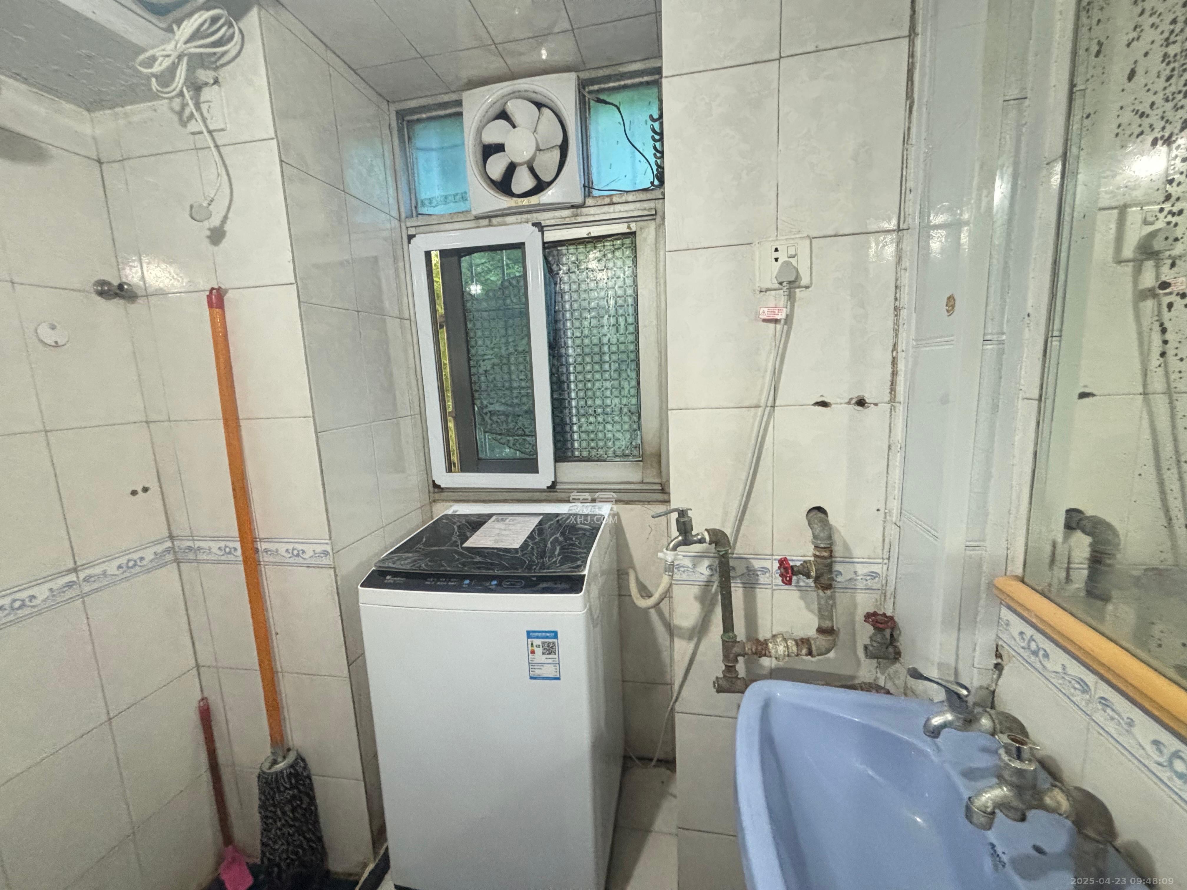 钟馗庙  2室1厅1卫   1600.00元/月室内图