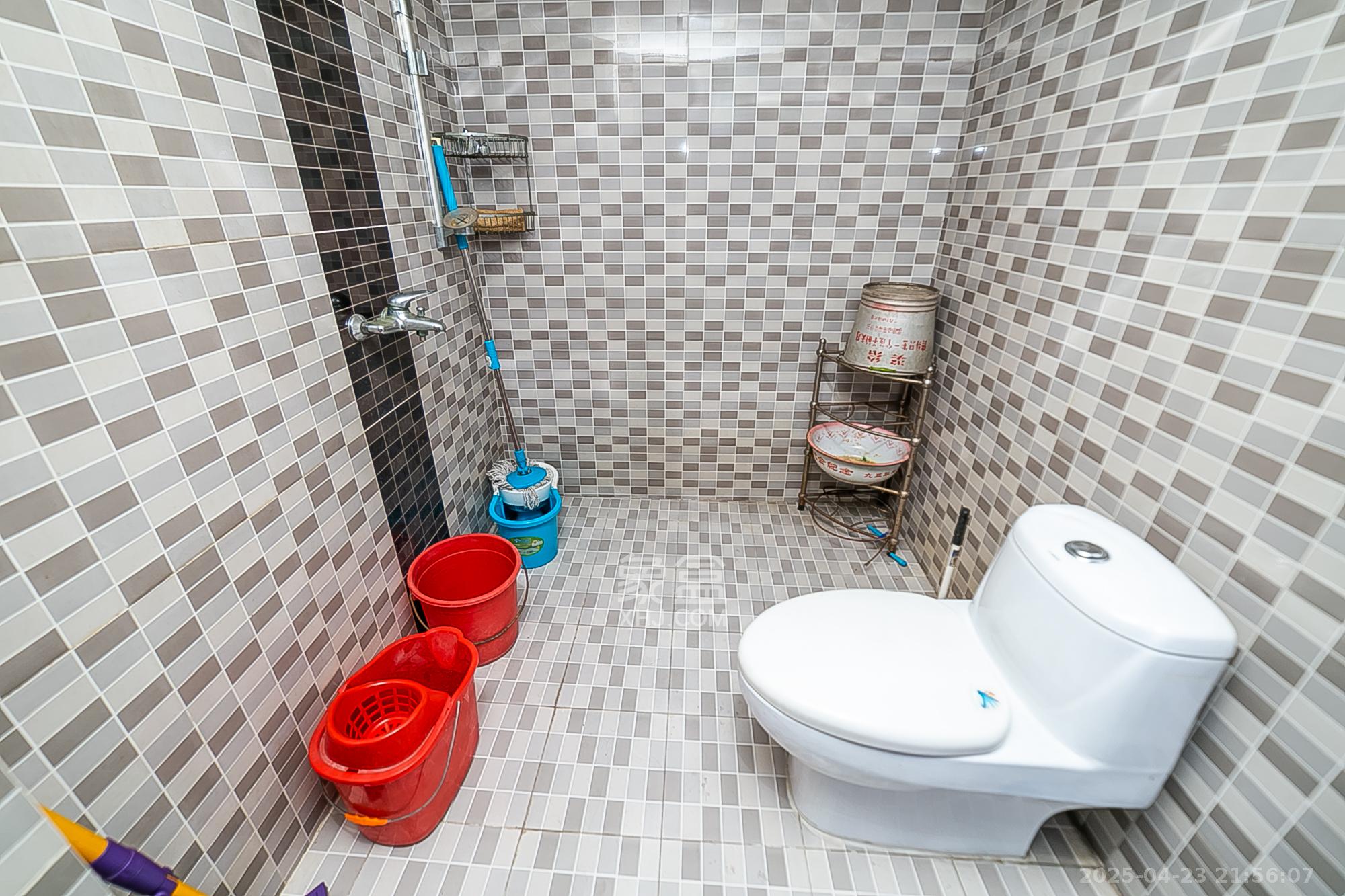 华菱蓝调国际（华菱.香墅美地）  2室2厅2卫    50.0万其他