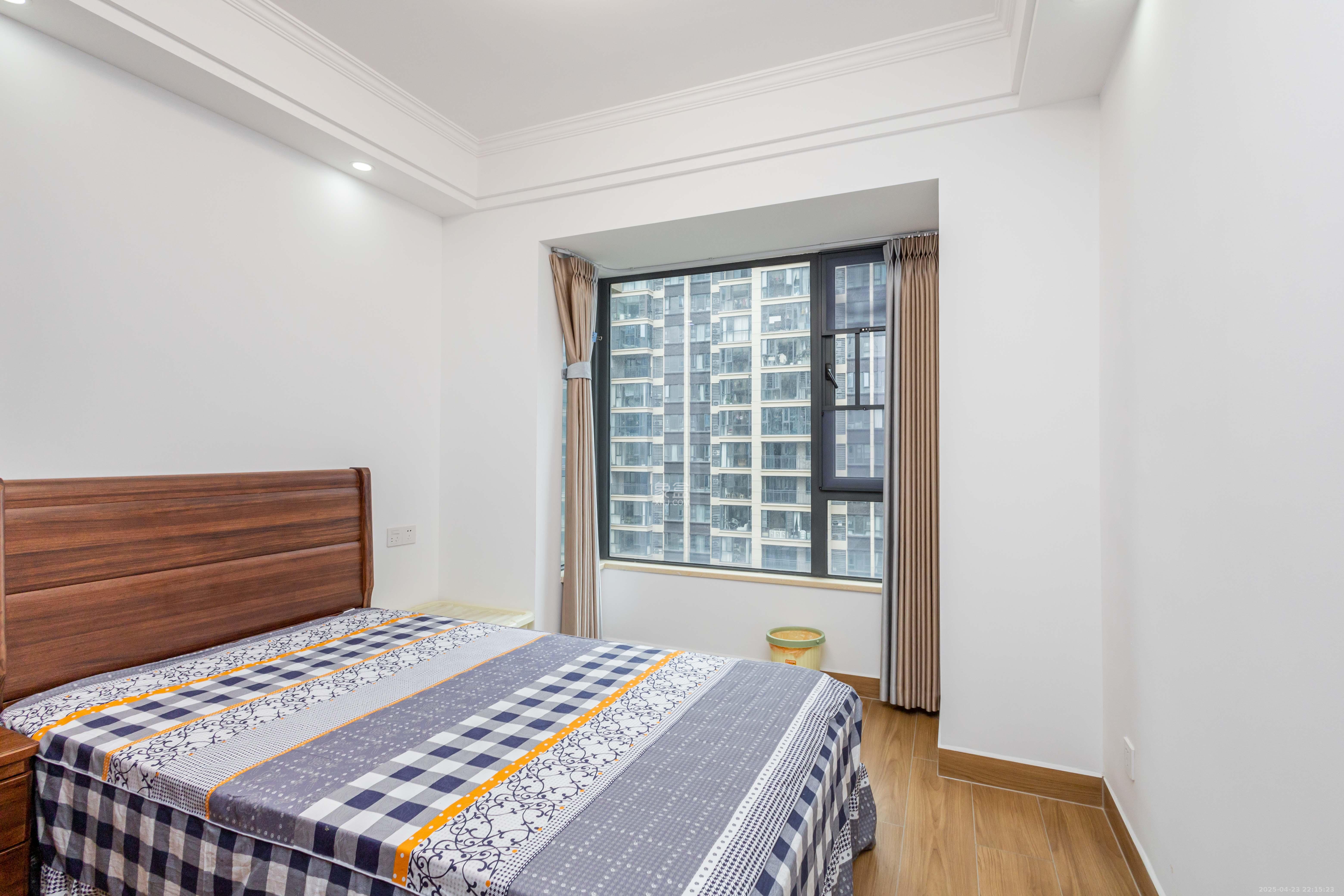 日盛湖湘花苑 4室2厅2卫 146.8万 日盛湖湘花苑 4室2厅2卫 146.8万卧室