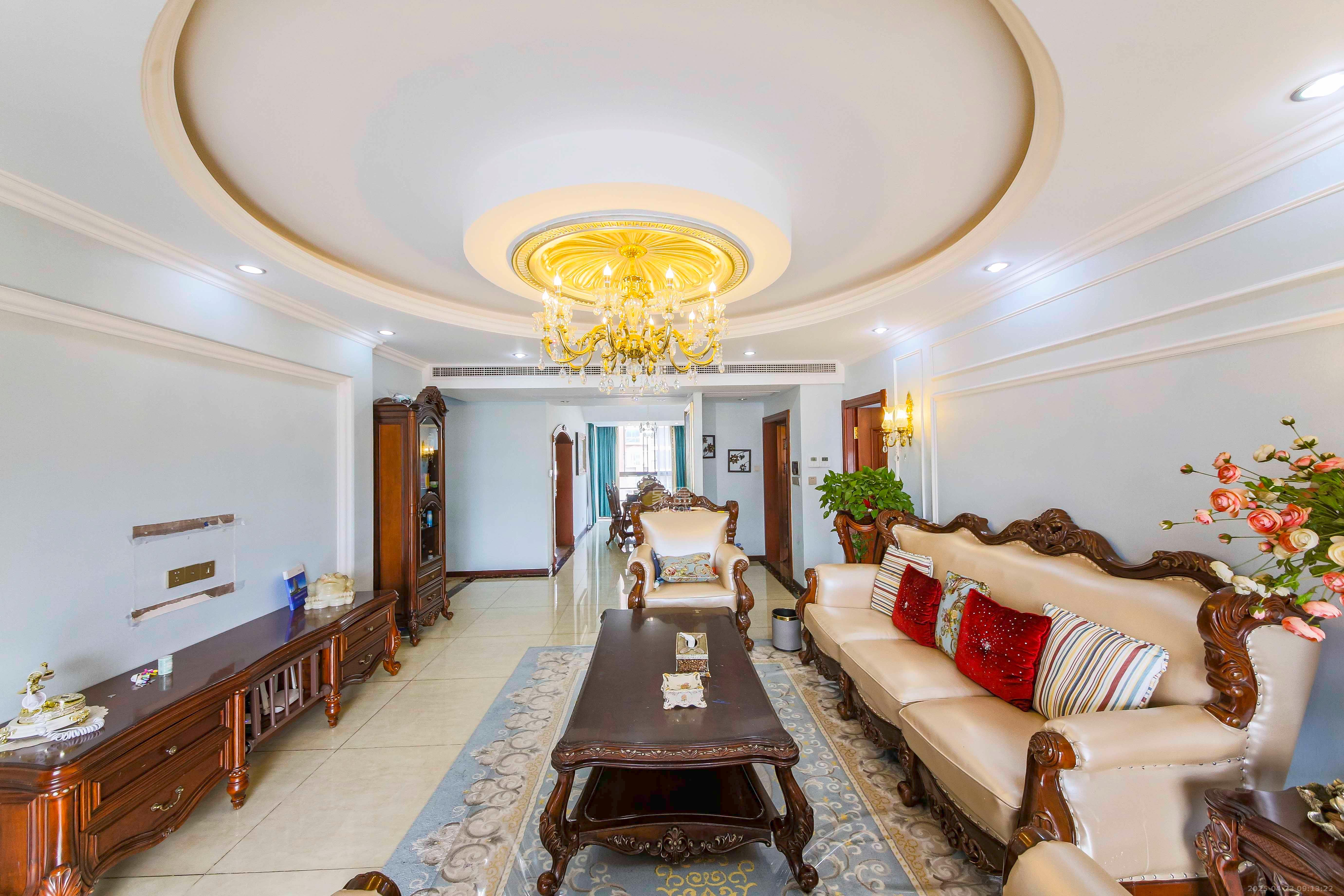 鑫远湘府华城 5室2厅2卫 8000.0元/月 鑫远湘府华城 5室2厅2卫 8000.0元/月室内图