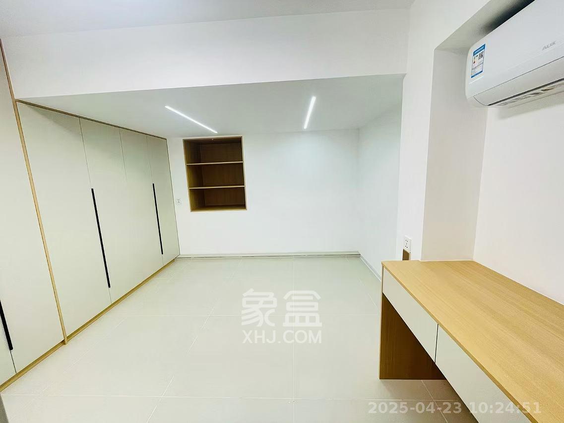 君悦新天地  2室1厅2卫   2500.00元/月室内图