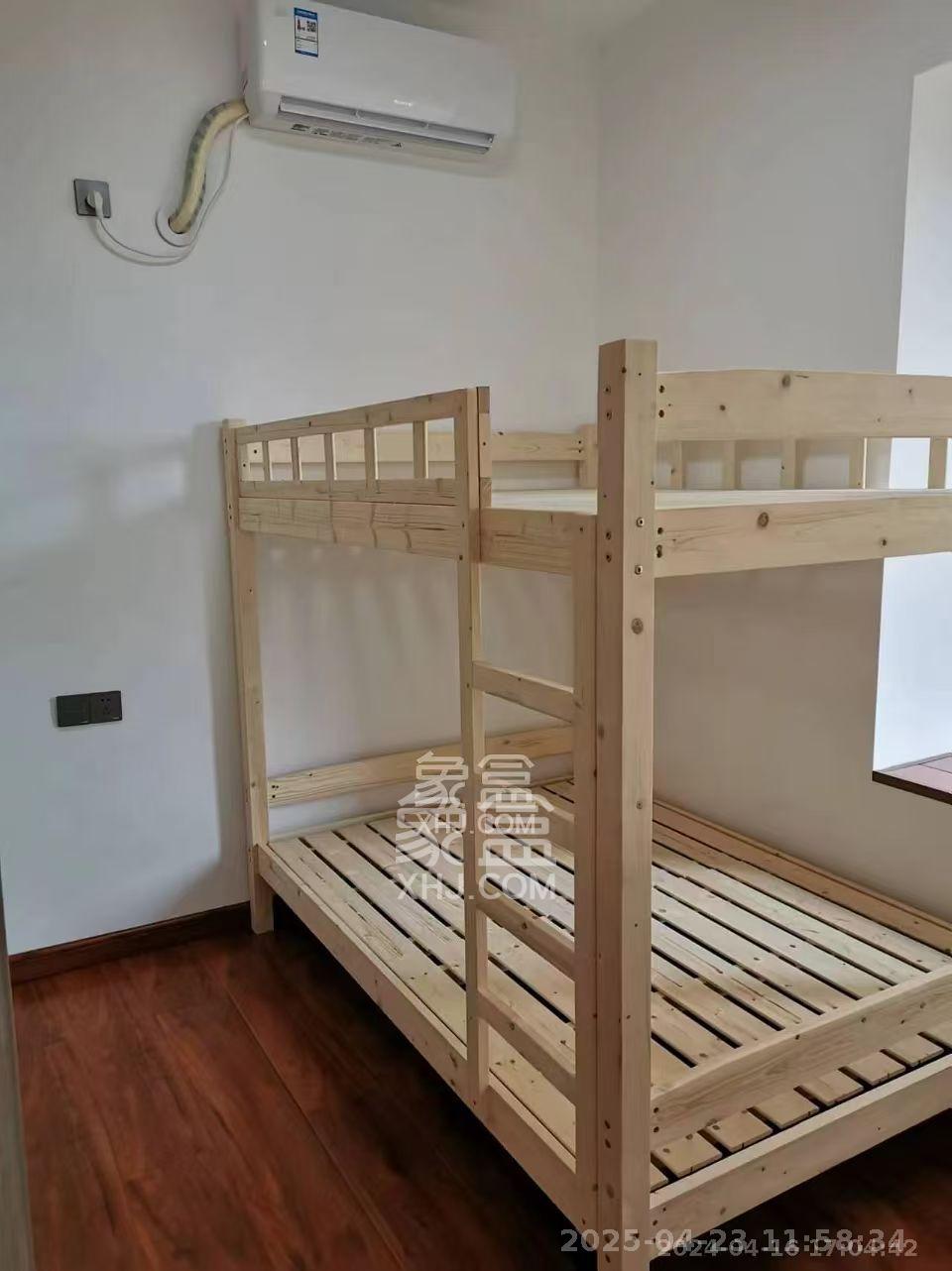 星雅美辰  3室2厅2卫   2200.00元/月室内图