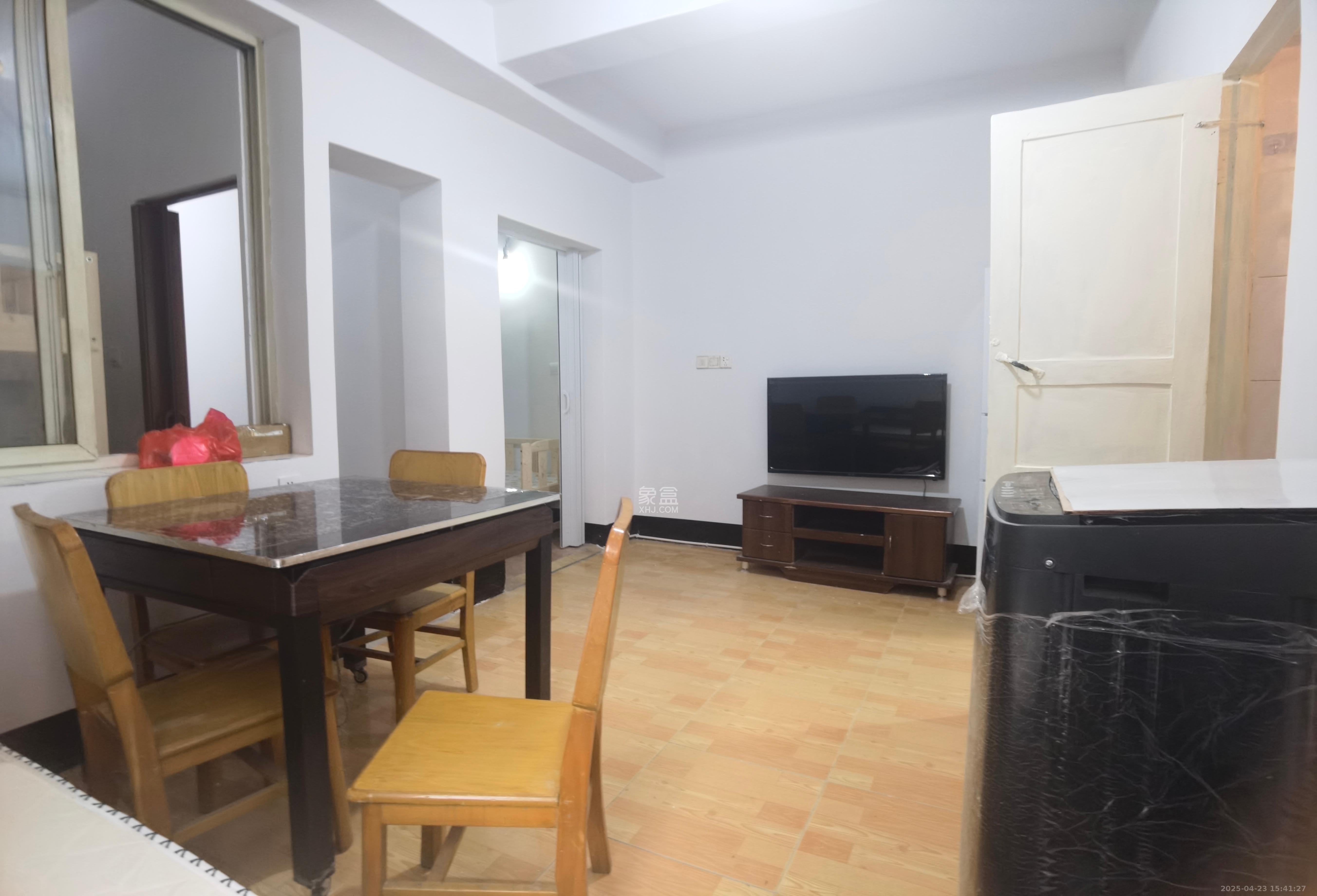 长钢宿舍小区  3室1厅1卫    1400.0元/月 长钢宿舍小区  3室1厅1卫    1400.0元/月