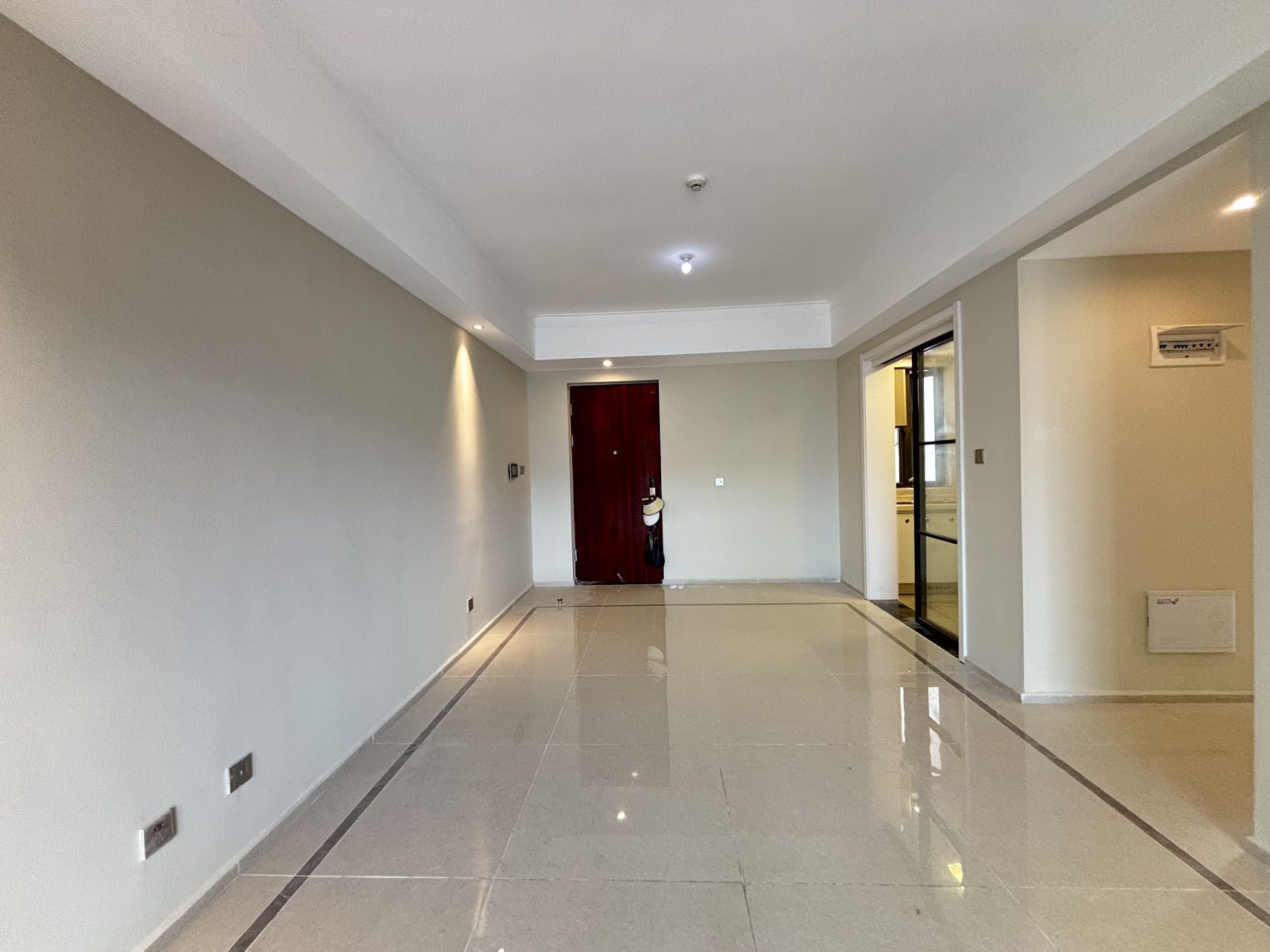 大华锦绣海岸三期 3室2厅1卫 176.0万 大华锦绣海岸三期 3室2厅1卫 176.0万室内图