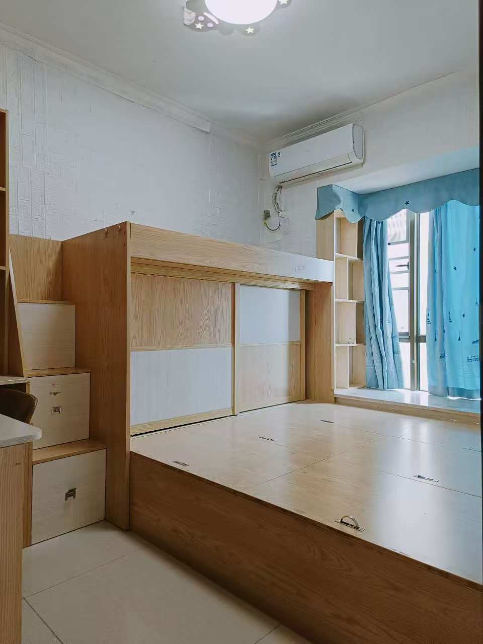 城市海岸二期  2室2厅1卫    205.0万 城市海岸二期  2室2厅1卫    205.0万室内图