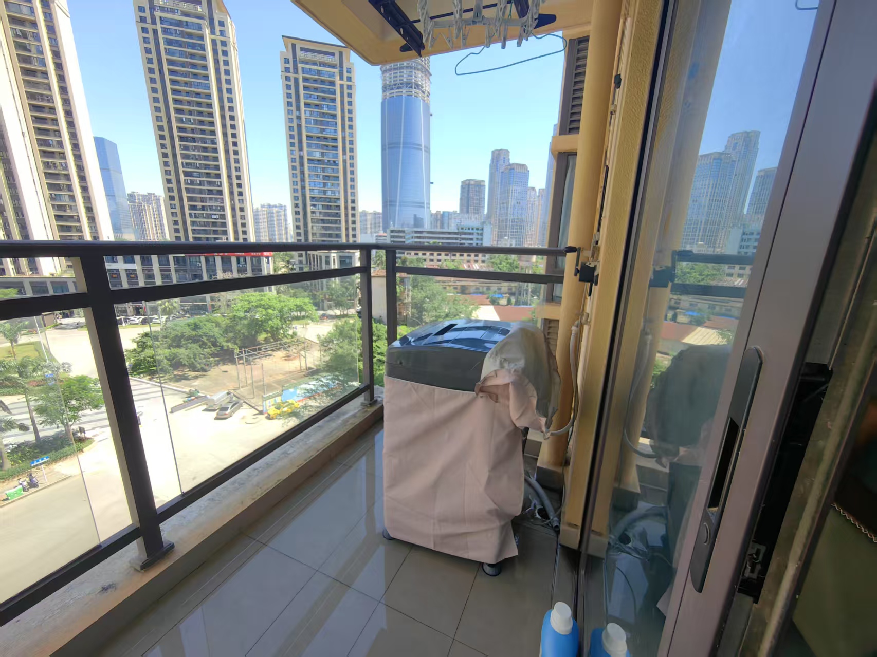 金鹿花园三期  3室2厅2卫    296.0万 金鹿花园三期  3室2厅2卫    296.0万室内图