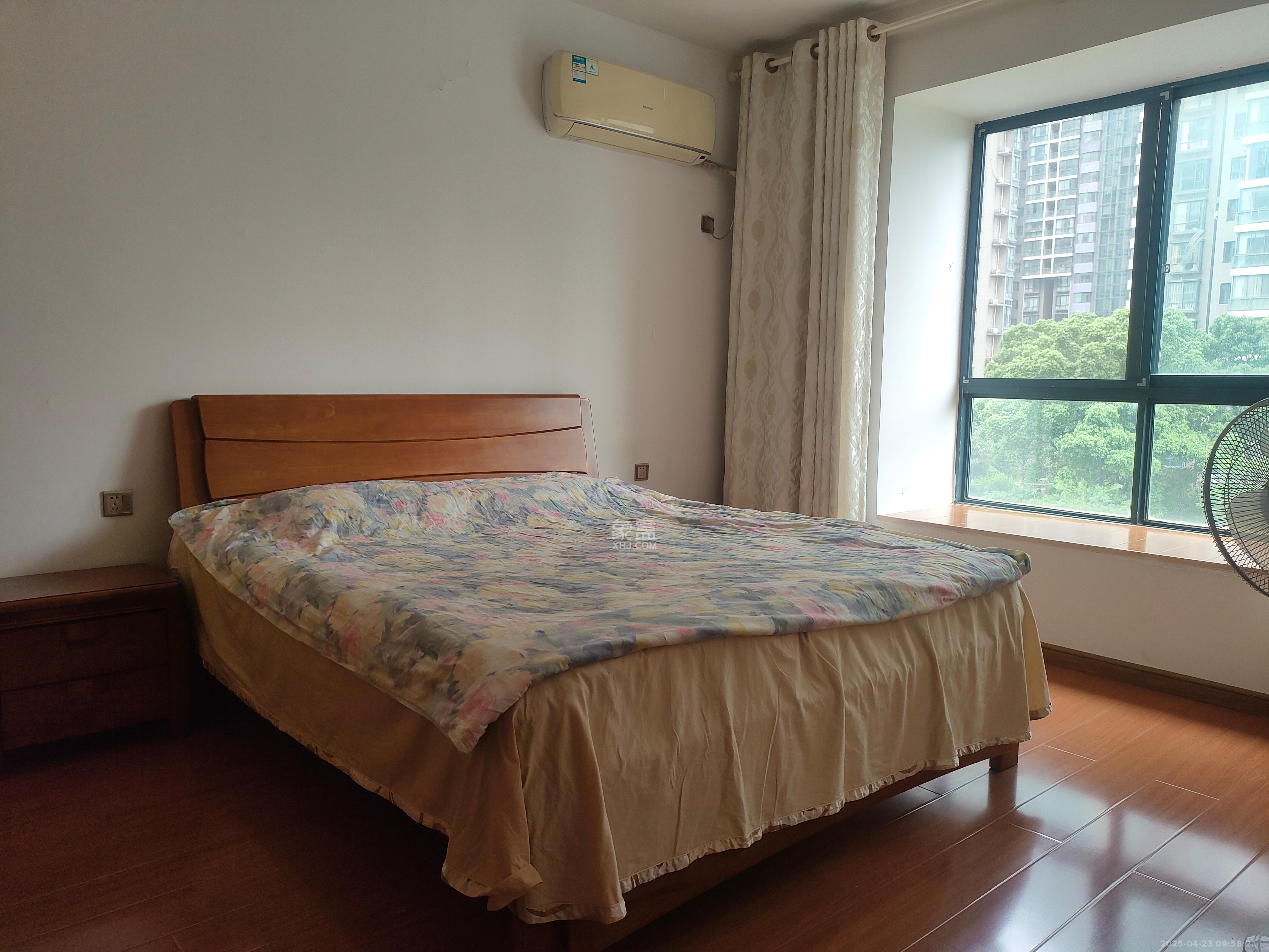 湘江世纪城聚江苑 3室2厅2卫 3200.0元/月 湘江世纪城聚江苑 3室2厅2卫 3200.0元/月室内图