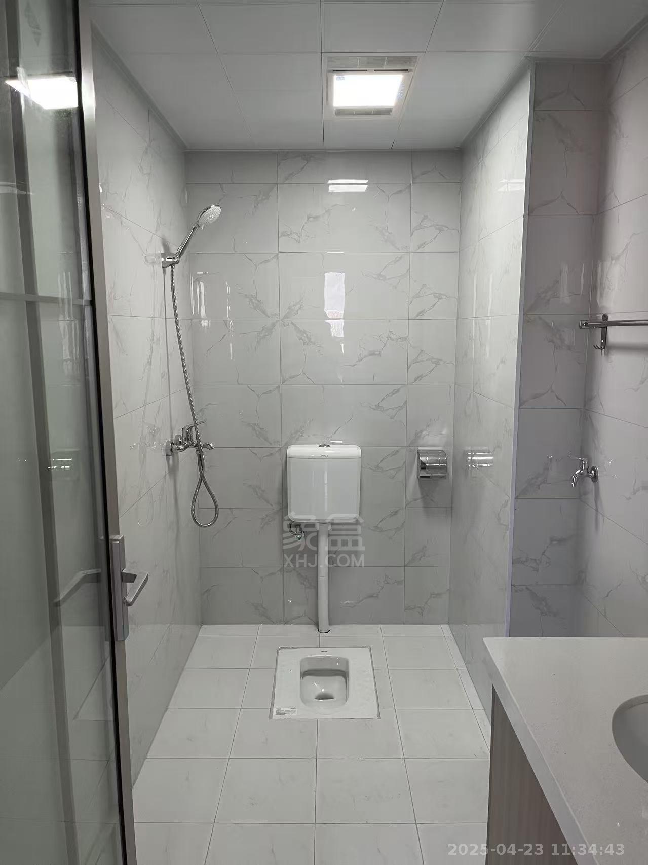 望云印象  1室1厅1卫   1400.00元/月室内图