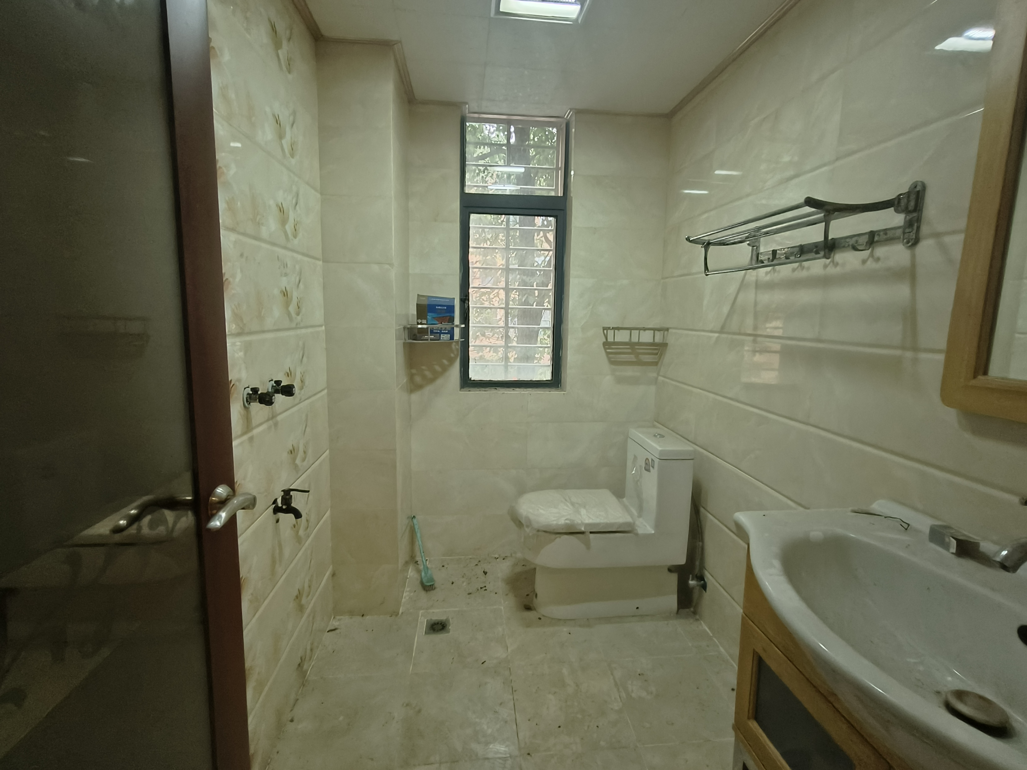 天门壹号 3室2厅2卫 1900.0元/月 天门壹号 3室2厅2卫 1900.0元/月室内图