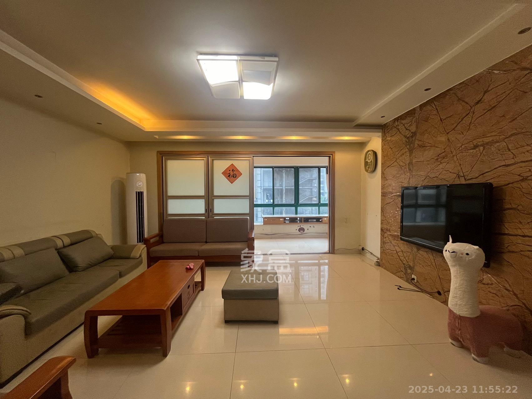 明城公寓 4室2厅2卫 2800.0元/月 明城公寓 4室2厅2卫 2800.0元/月室内图