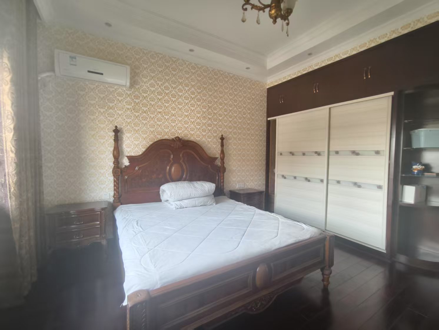 碧桂园 5室2厅4卫 348.0万 碧桂园 5室2厅4卫 348.0万室内图