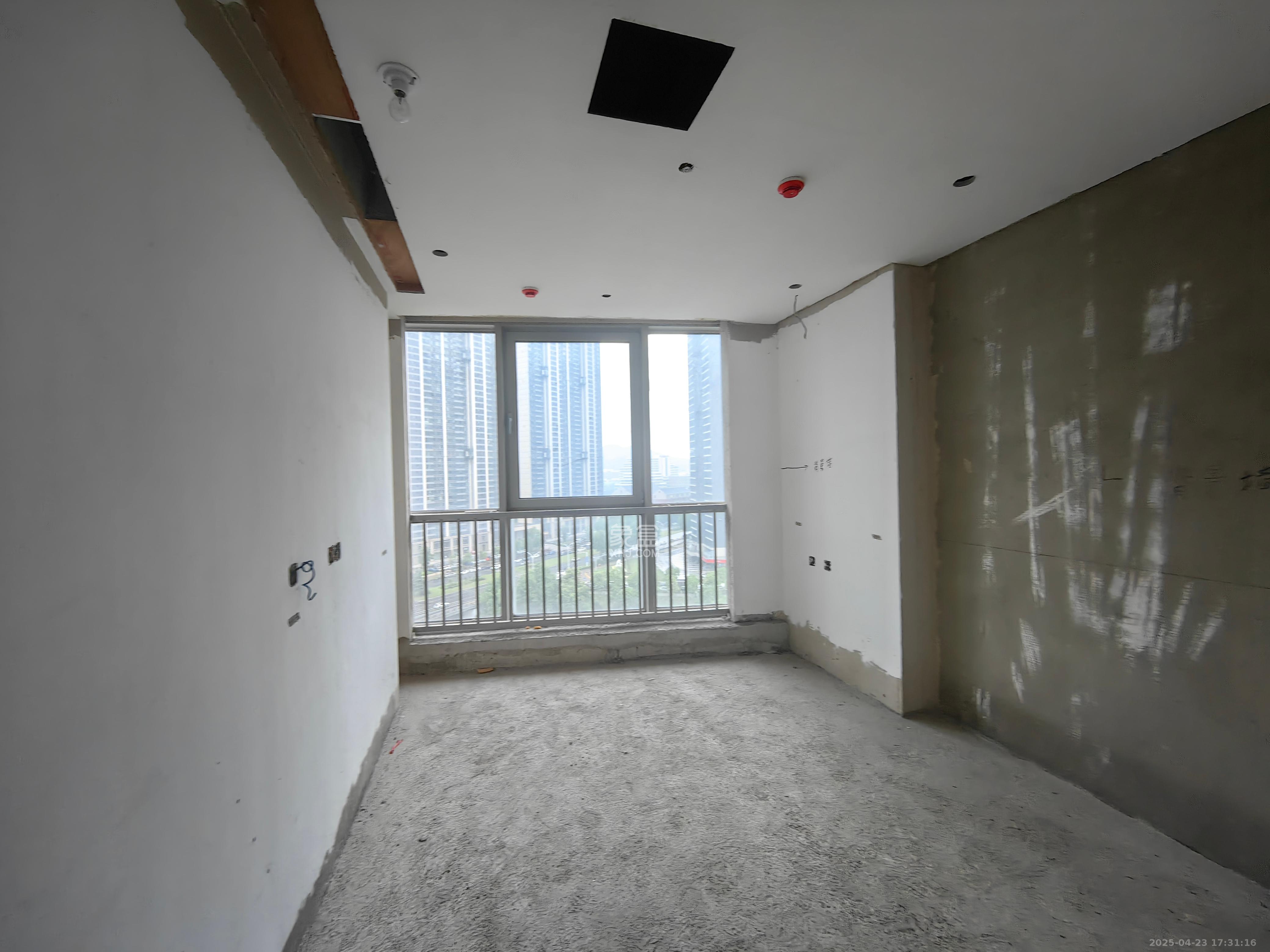 正荣梅溪紫阙台 4室2厅4卫 10000.0元/月 正荣梅溪紫阙台 4室2厅4卫 10000.0元/月室内图