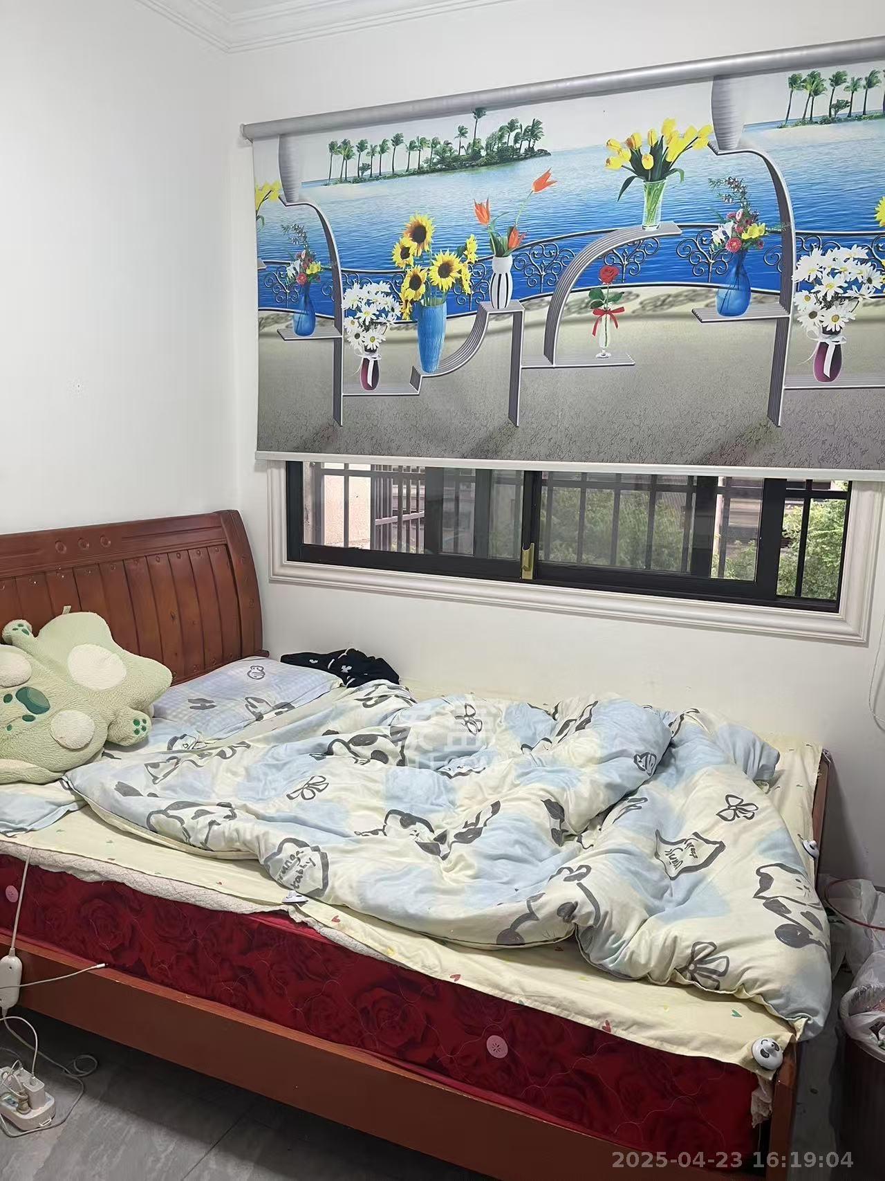 华润置地广场二期  3室2厅2卫   2300.00元/月室内图