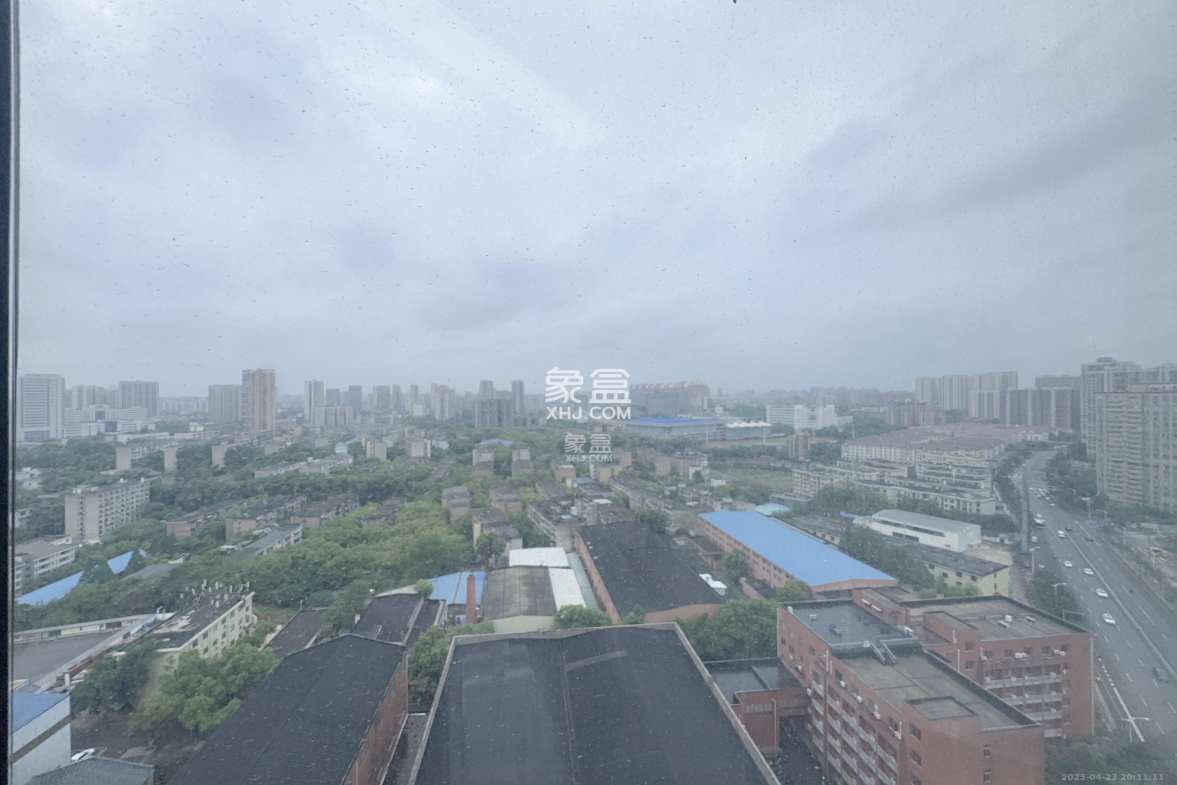 中云公寓 5室2厅1卫 5000.0元/月 中云公寓 5室2厅1卫 5000.0元/月室内图