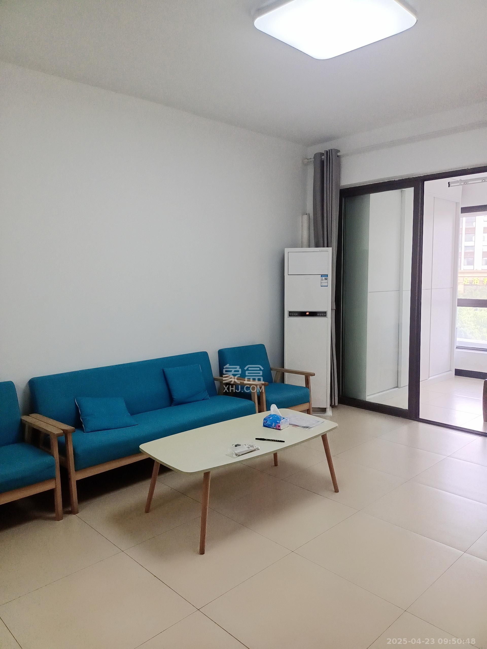 合能洋湖公馆 3室2厅1卫 2500.0元/月 合能洋湖公馆 3室2厅1卫 2500.0元/月室内图