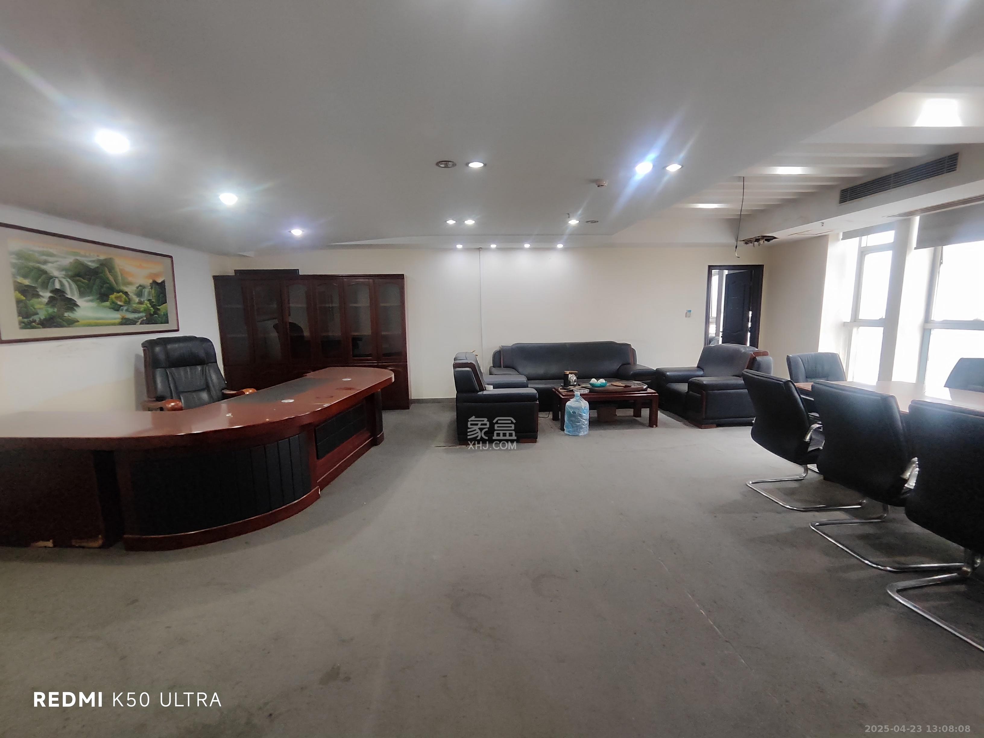 红星国际星城 6室2厅0卫 12700.0元/月 红星国际星城 6室2厅0卫 12700.0元/月室内图