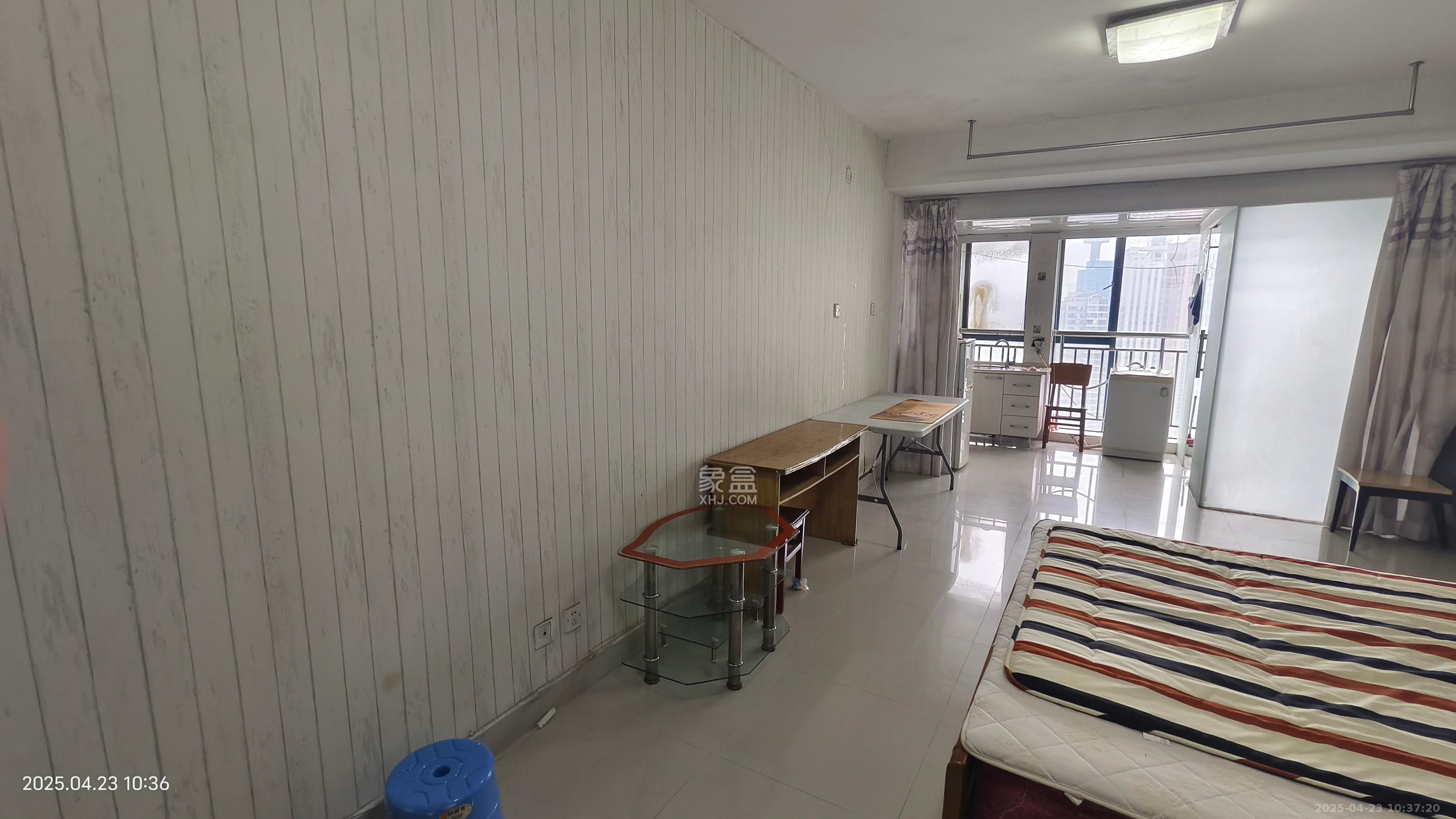 东一国际  1室1厅1卫   1500.00元/月室内图