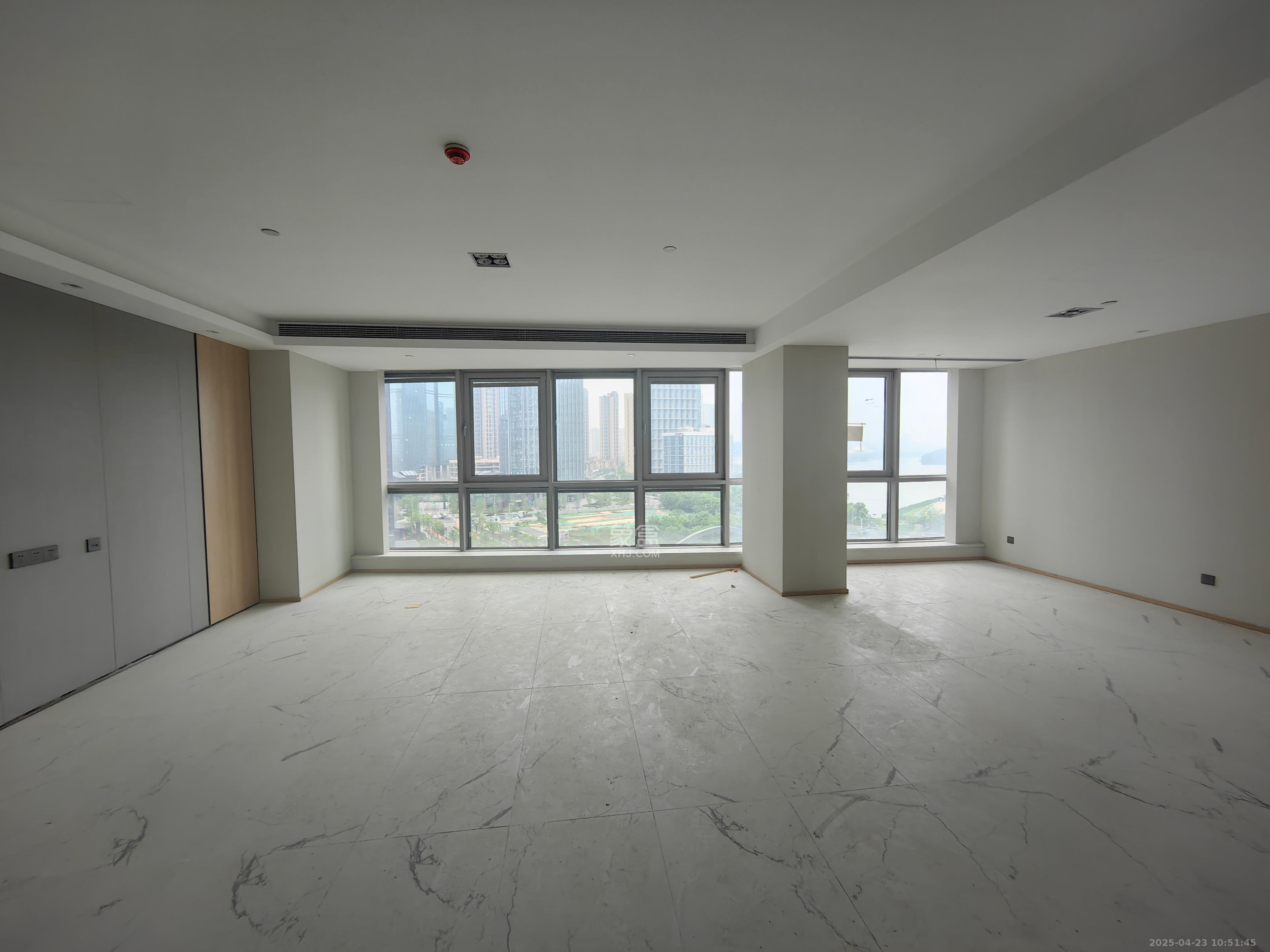 正荣梅溪紫阙台 4室2厅3卫 9000.0元/月 正荣梅溪紫阙台 4室2厅3卫 9000.0元/月室内图