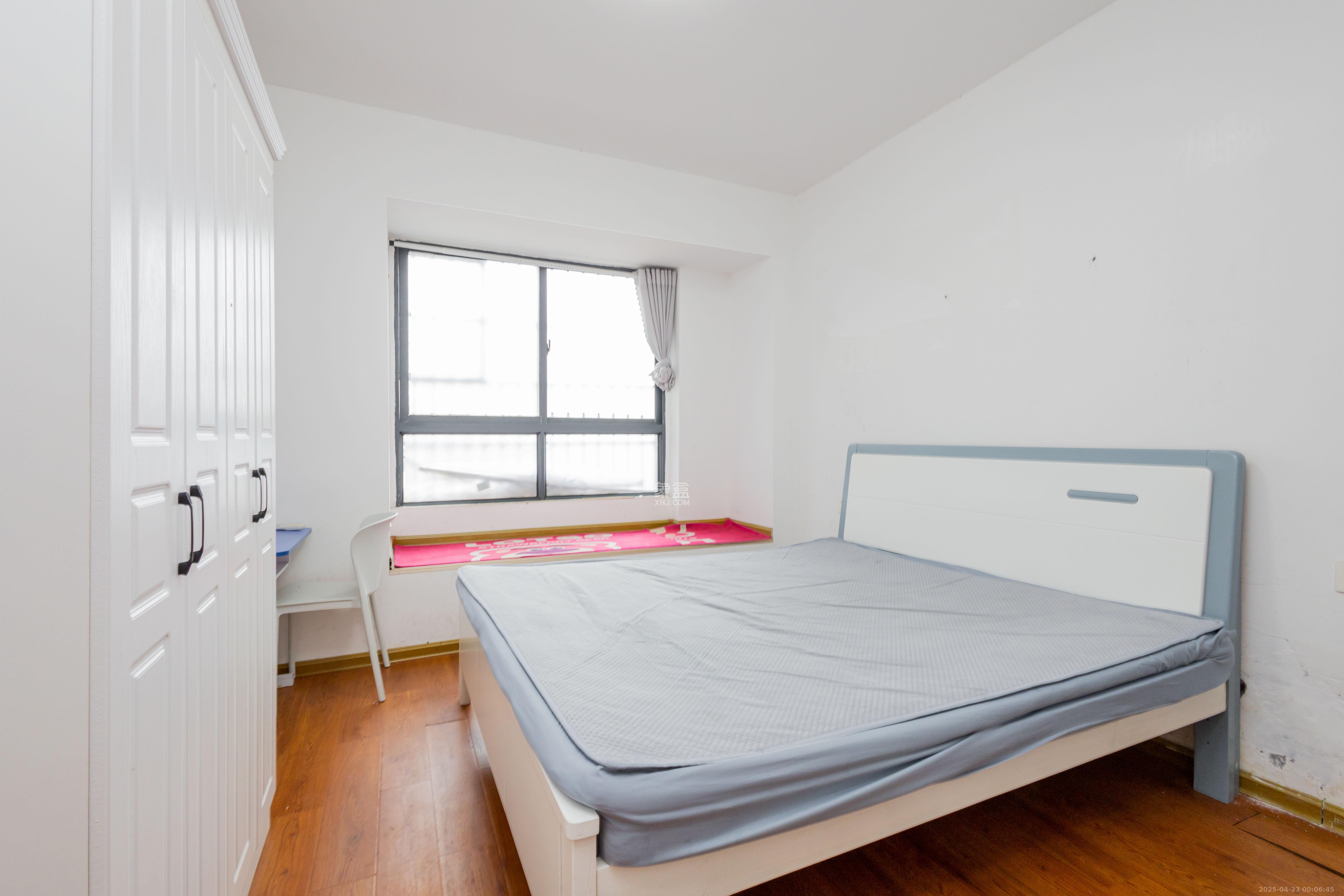 高林仕家 3室2厅2卫 81.88万 高林仕家 3室2厅2卫 81.88万卧室